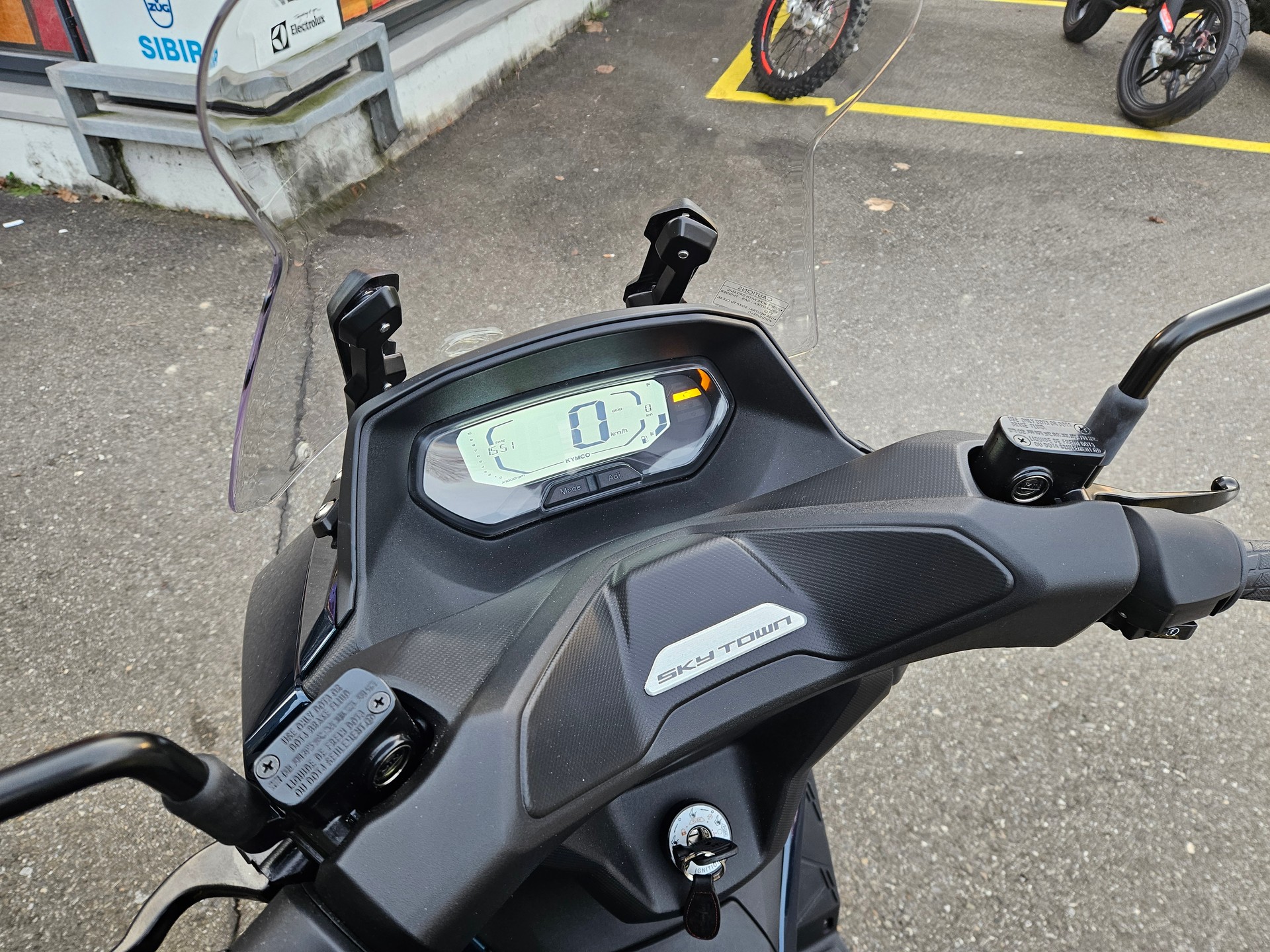 KYMCO Skytown 125-image-5