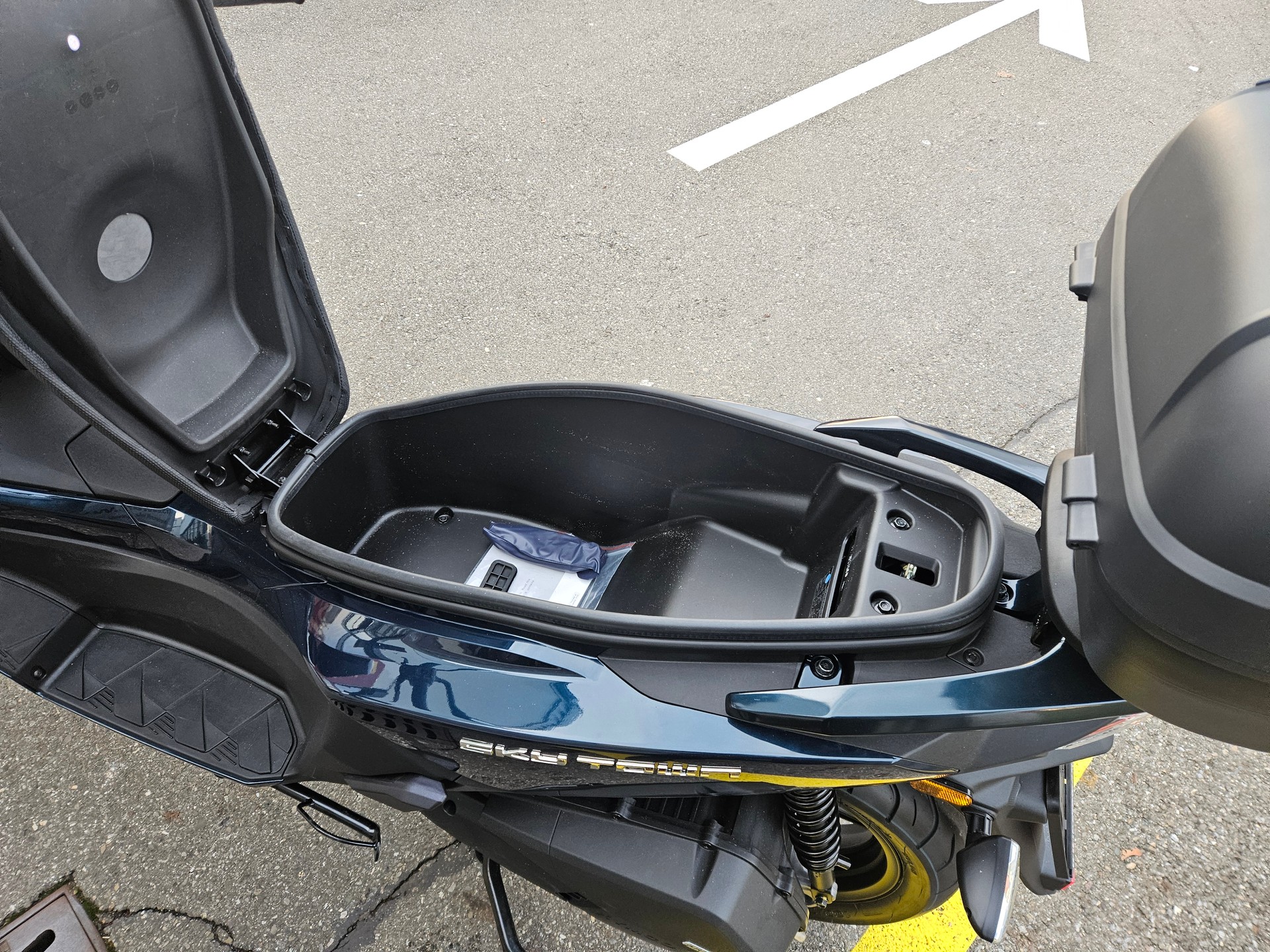 KYMCO Skytown 125-image-7