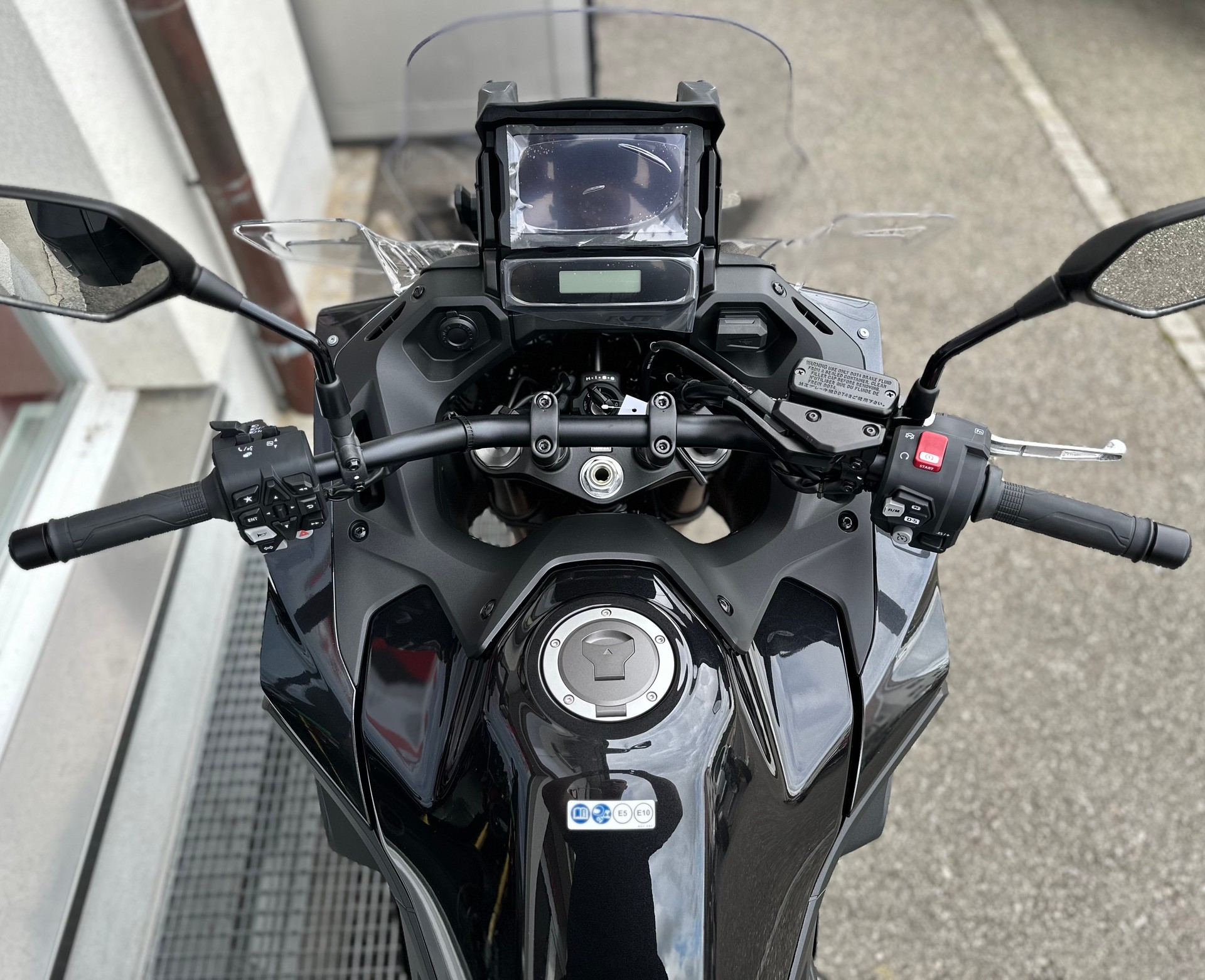 HONDA NT 1100 DCT Electronic Supsension-image-8
