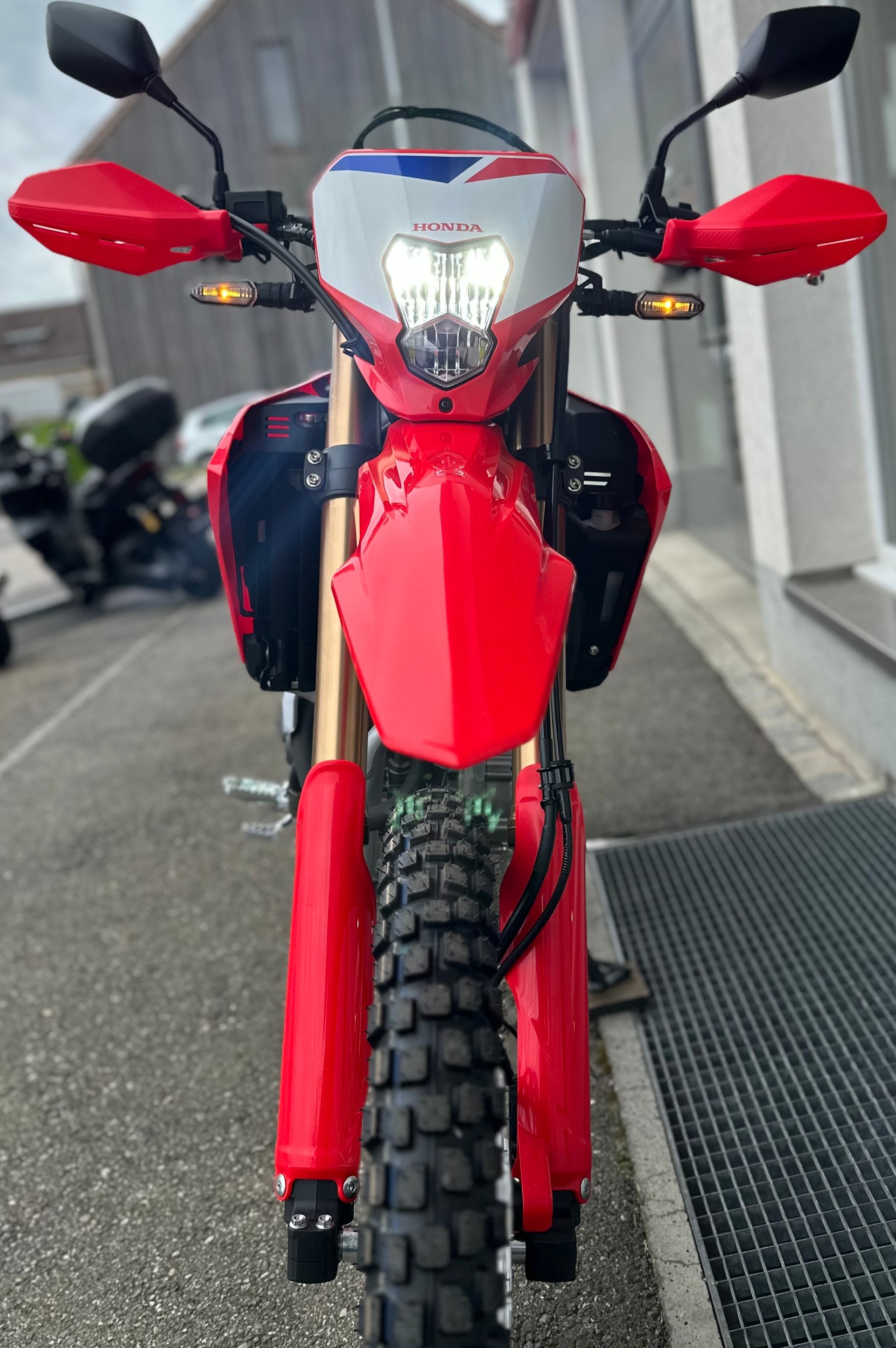 HONDA CRF 300 L-image-1