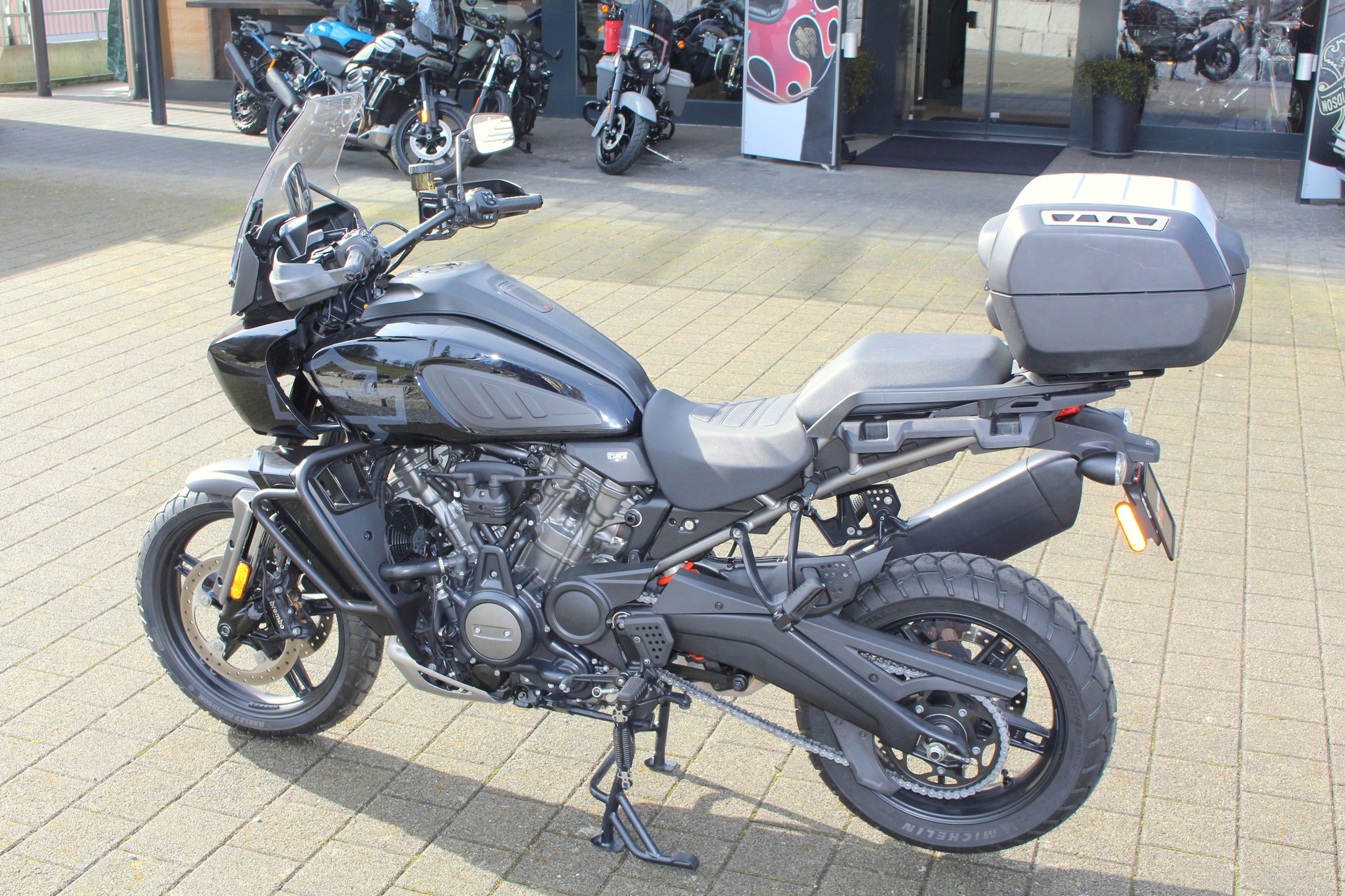 HARLEY-DAVIDSON RA Pan America 1250 Special-image-3