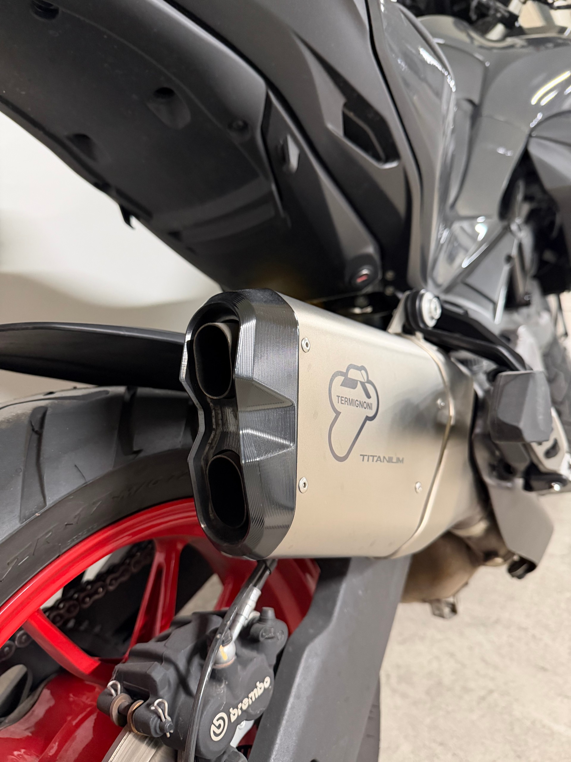DUCATI Multistrada V2 S-image-3