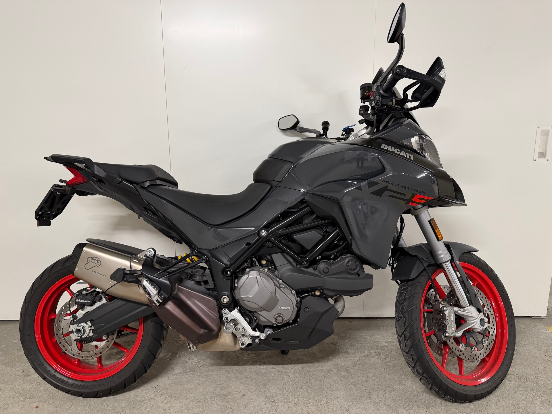 DUCATI Multistrada V2 S-image-1