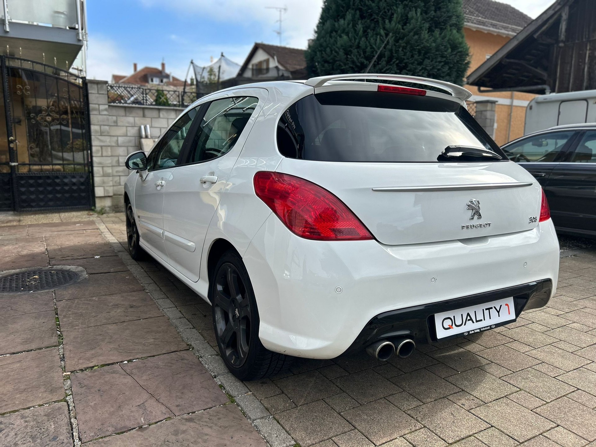 PEUGEOT 308 1.6 16V T GTi-showroom-element-1