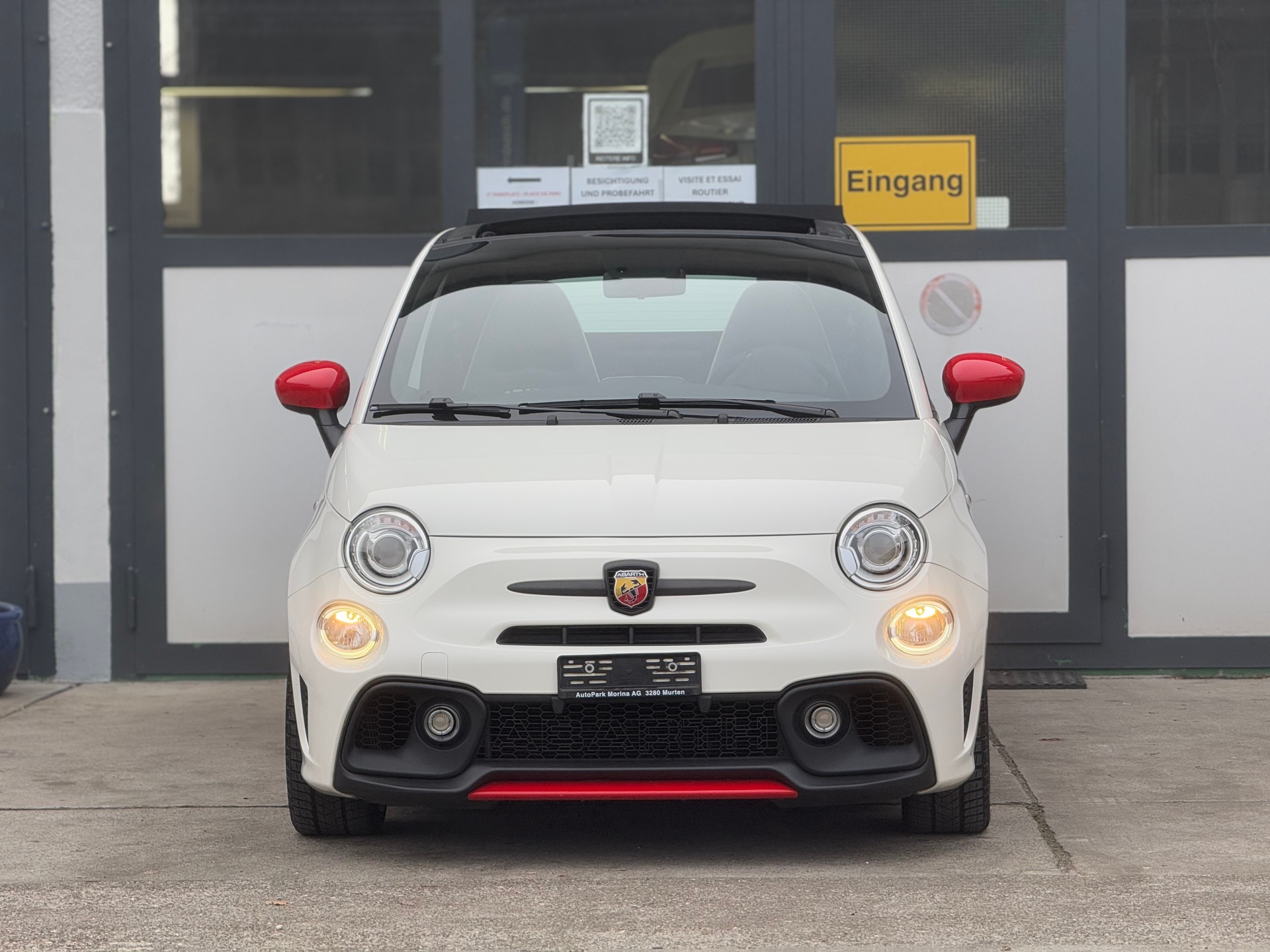 FIAT 695C 1.4 16V Turbo Abarth XSR Yamaha Dualogic-showroom-element-2