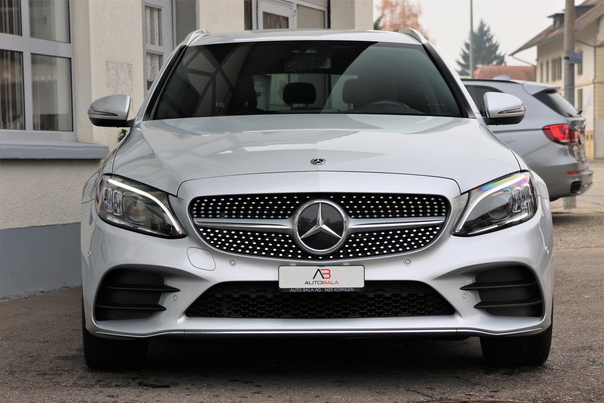 MERCEDES-BENZ C 220 d AMG Line 4Matic 9G-Tronic-showroom-element-1