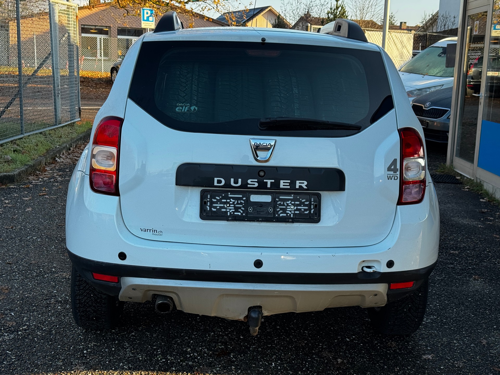 DACIA Duster 1.2 T Lauréate 4x4-image-4