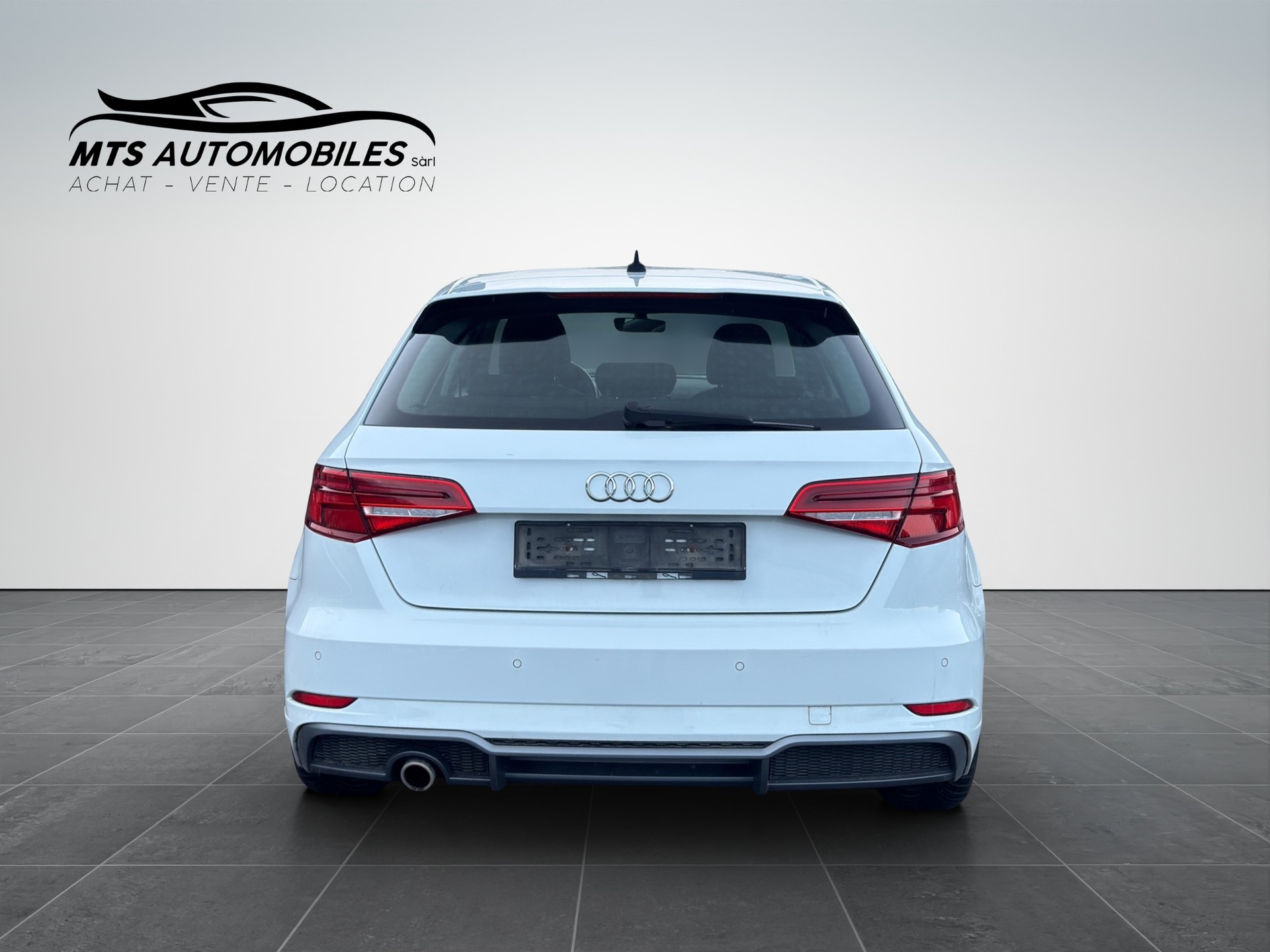 AUDI A3 Sportback 30 TDI S-tronic-image-4