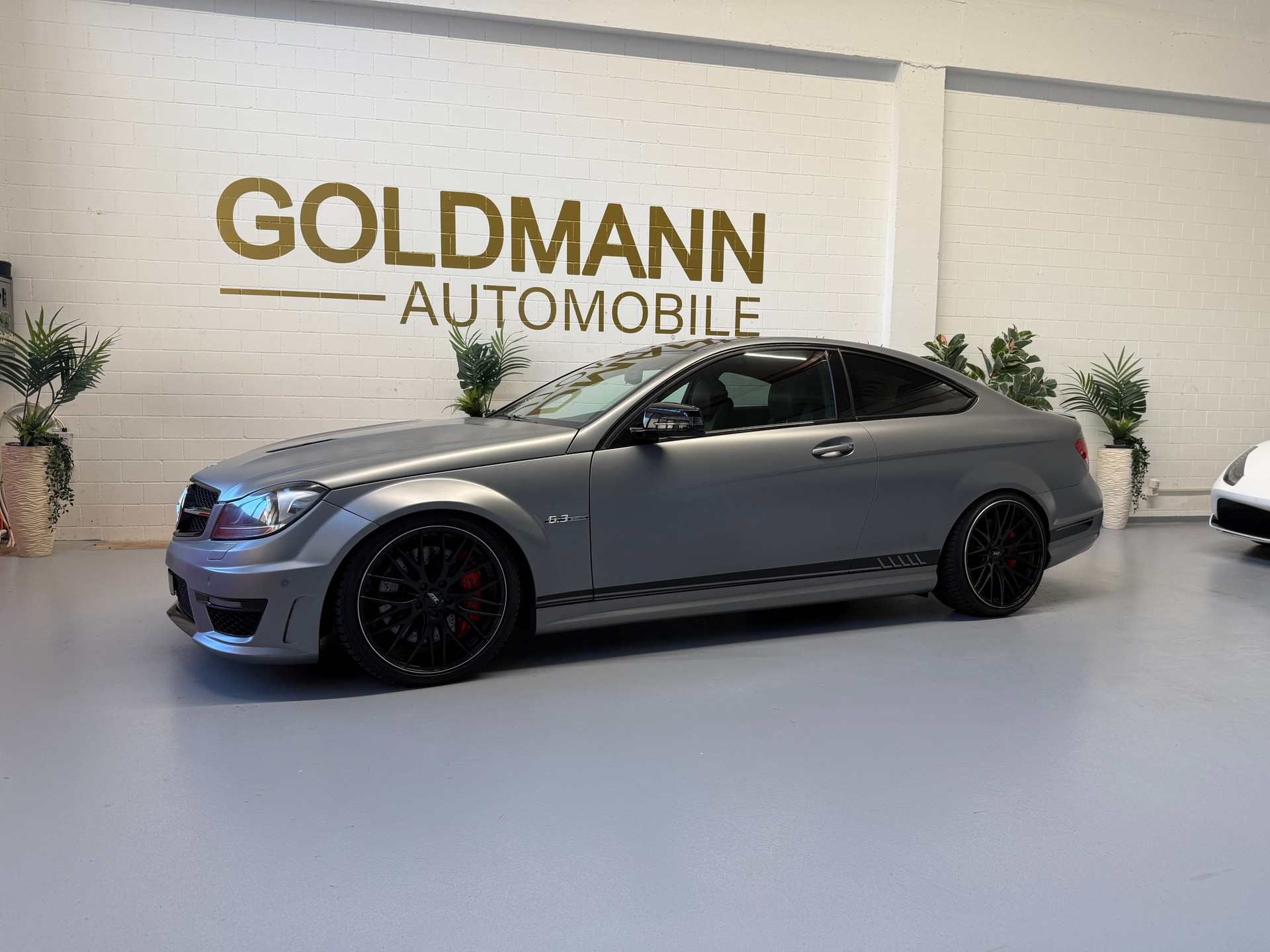 MERCEDES-BENZ C 63 Coupé AMG Edition 507 Speedshift MCT-showroom-element-1