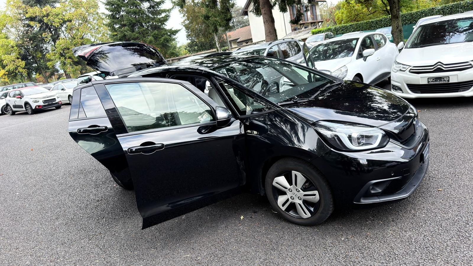 HONDA Jazz 1.5i-MMD Elegance E-CVT-image-1