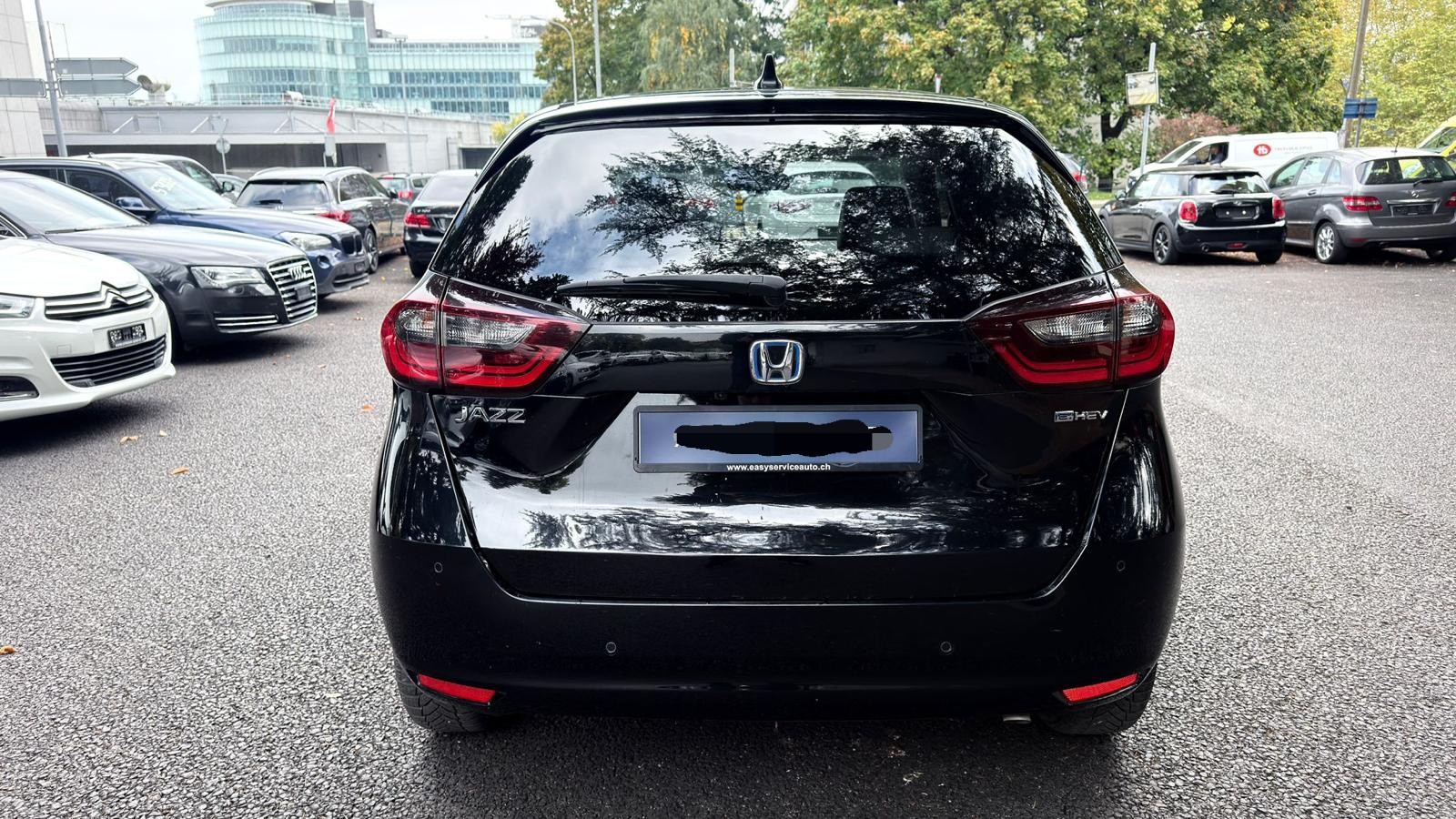 HONDA Jazz 1.5i-MMD Elegance E-CVT-image-14