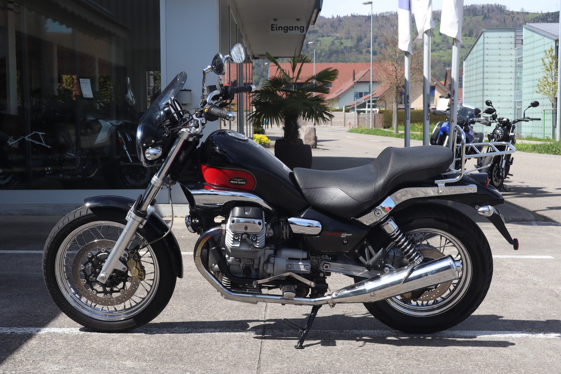 MOTO GUZZI Nevada Classic 750-image-3