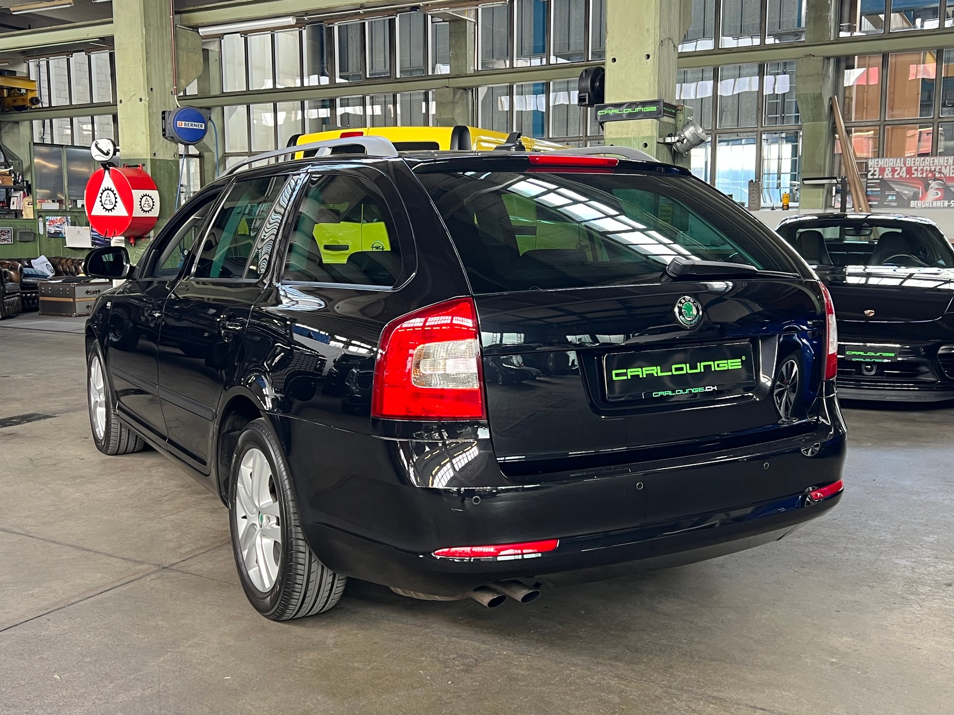 SKODA Octavia Combi 2.0 TDI AllDrive 4x4 Automat-image-20
