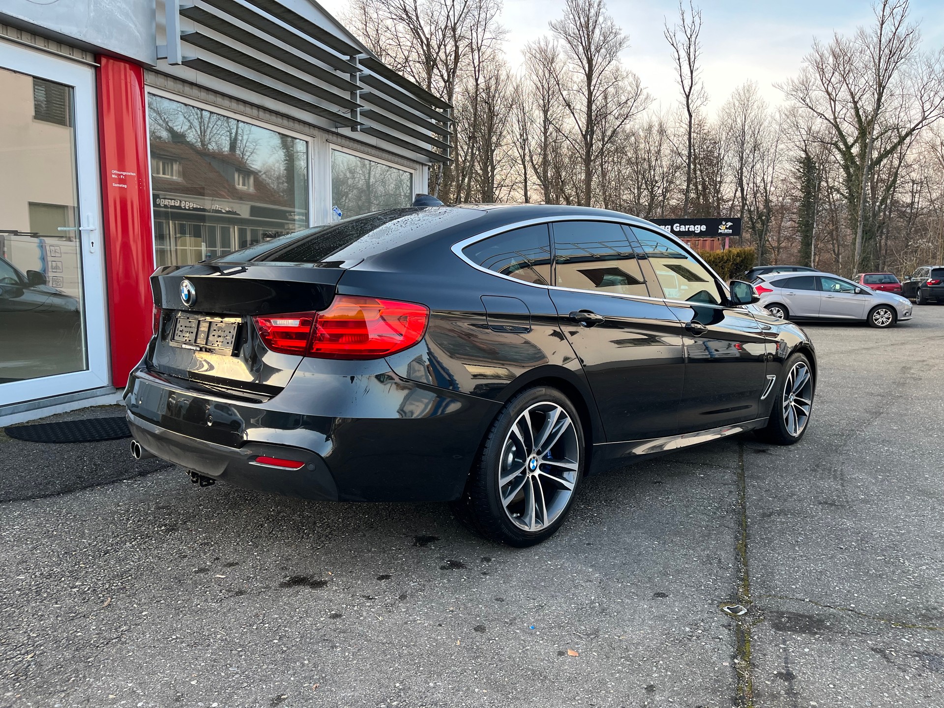 BMW 335d GT xDrive M Sport Line Steptronic-image-4