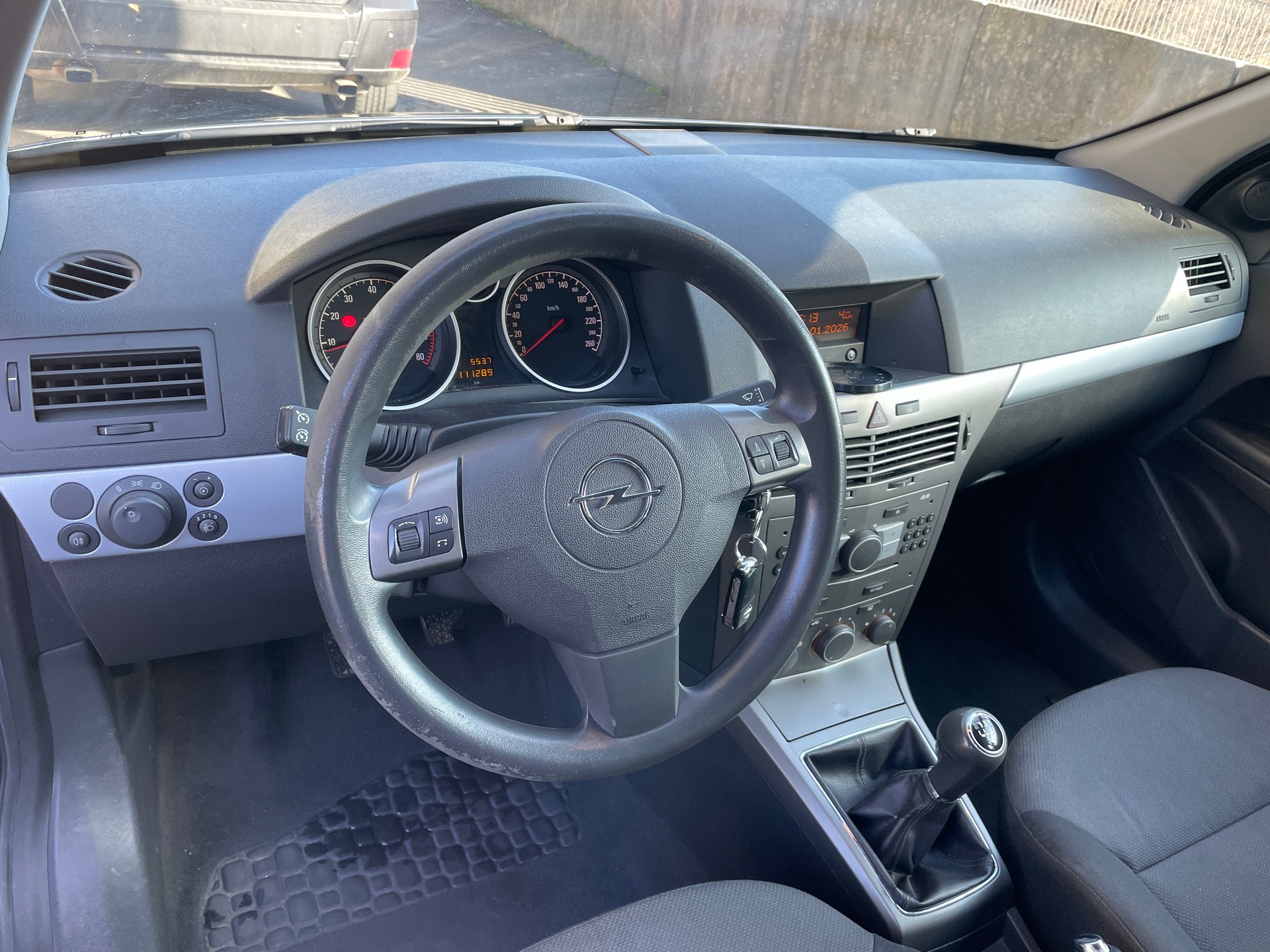 OPEL Astra Caravan 1.6i 16V TP Enjoy-image-8