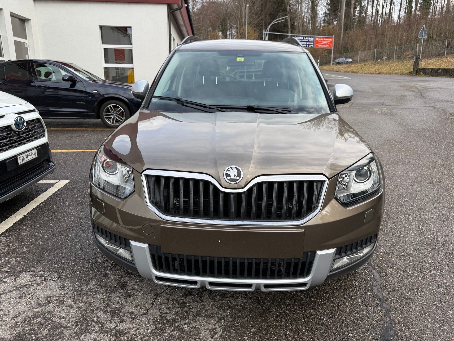 SKODA Yeti 1.8 TSI Ambition Outdoor 4x4-image-1