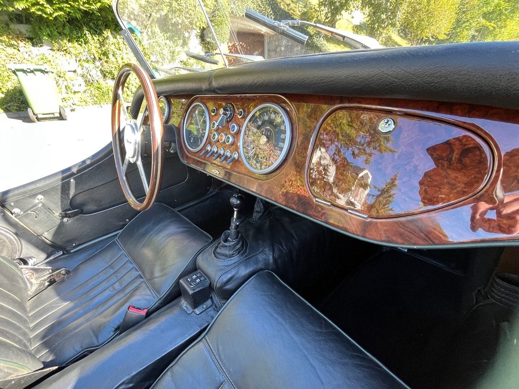 MORGAN PLUS 8-image-9