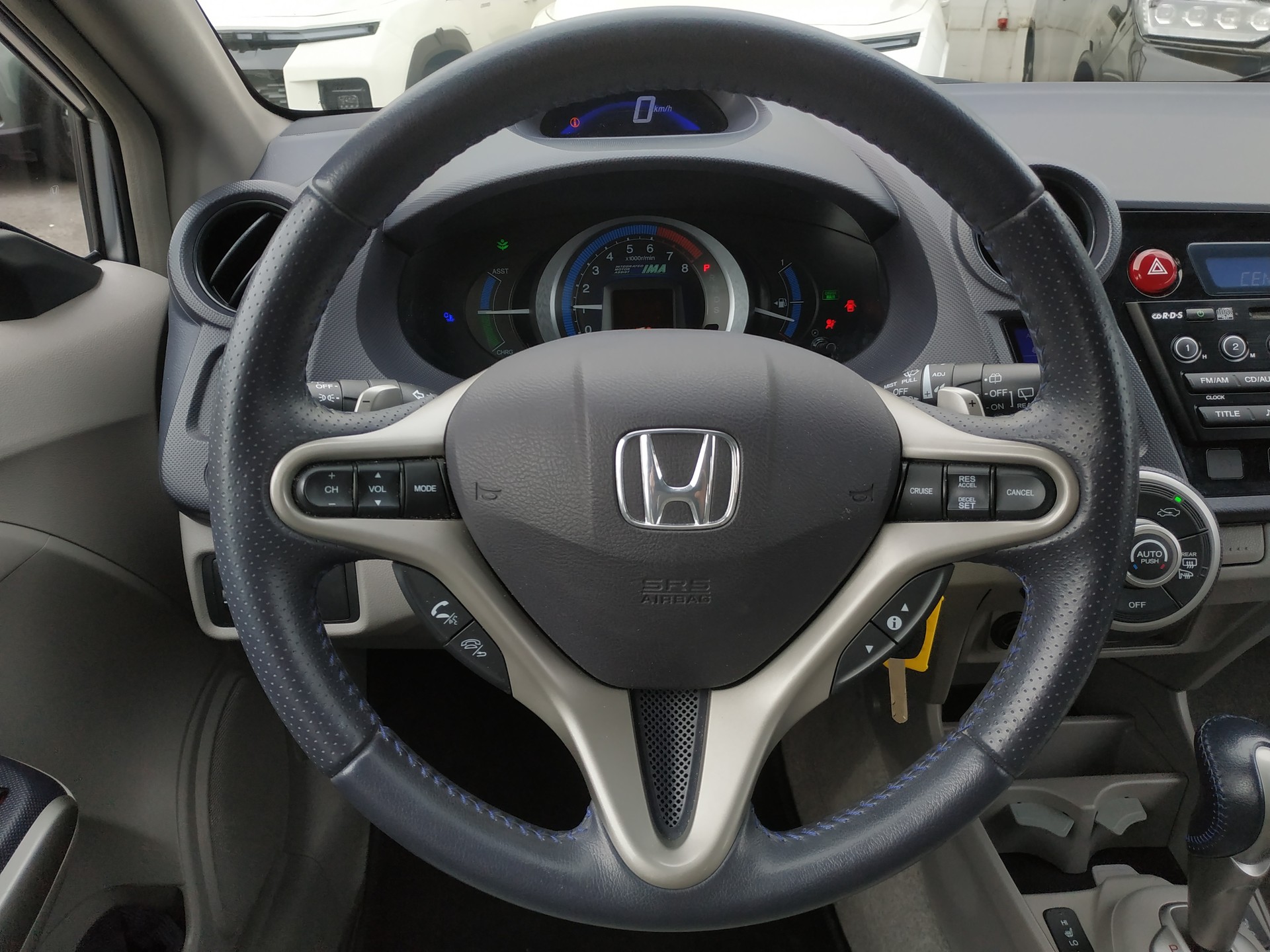 HONDA Insight 1.3i Hybrid Elegance CVT Automat-image-15