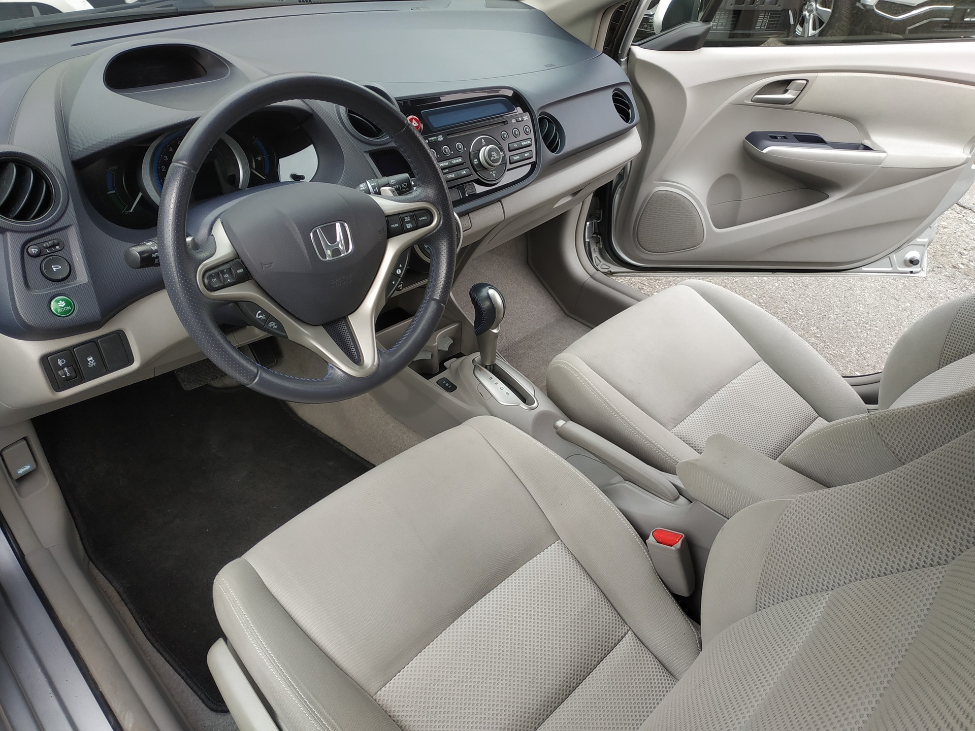 HONDA Insight 1.3i Hybrid Elegance CVT Automat-image-9