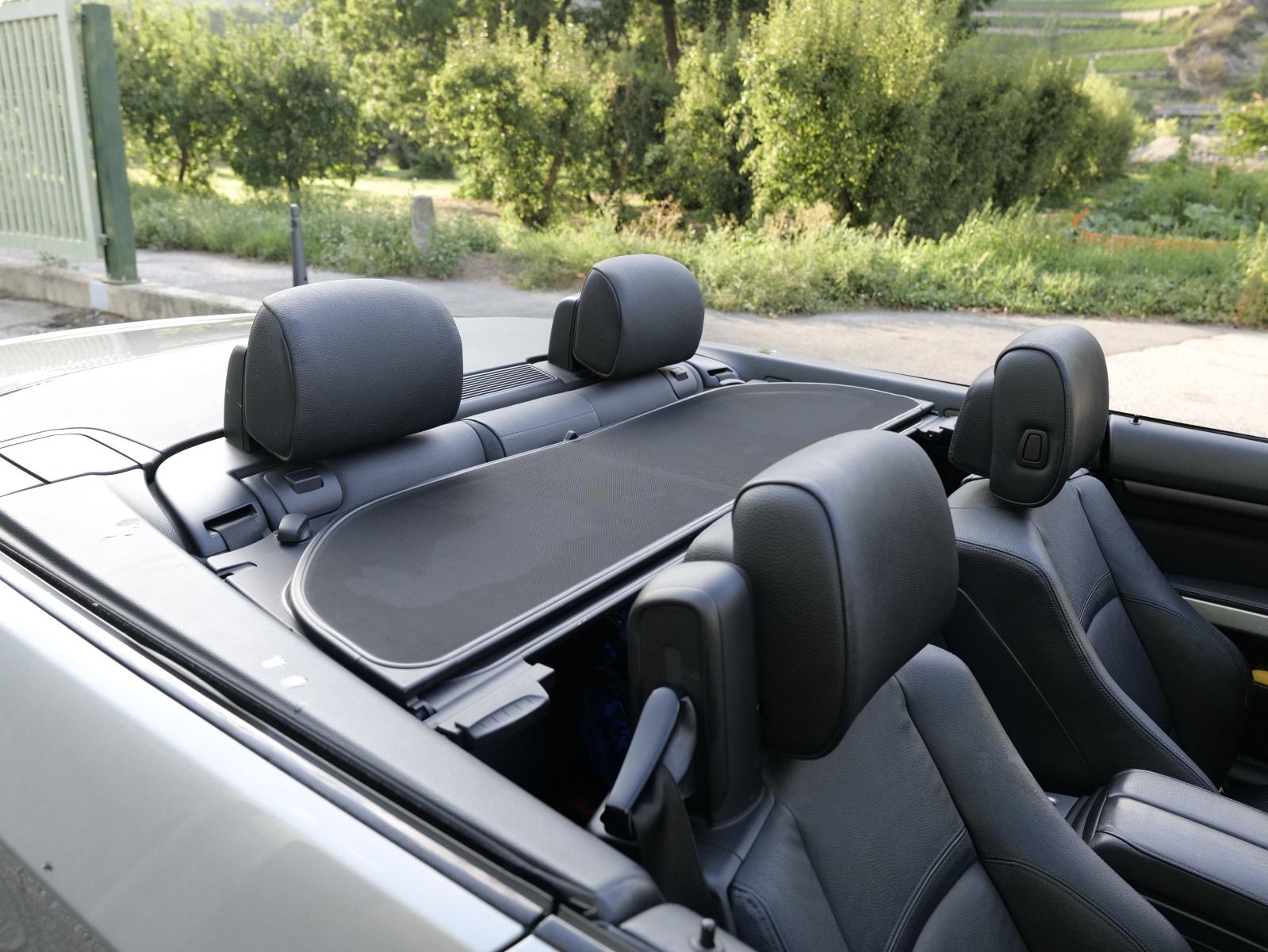 BMW 335i Cabriolet-image-29