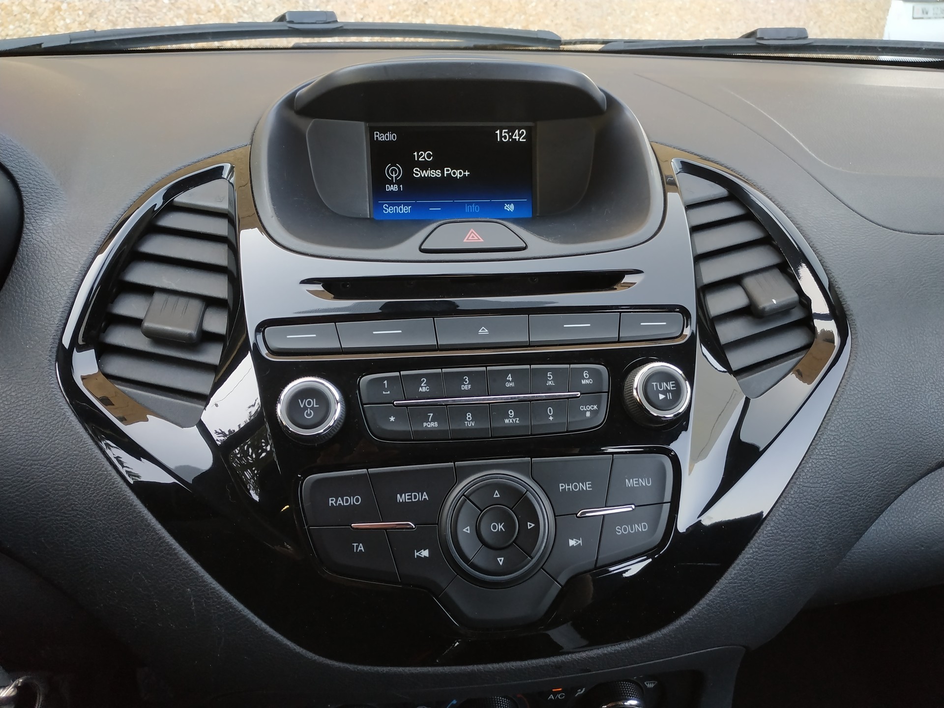 FORD KA+ 1.2 Ti-VCT Active-image-15