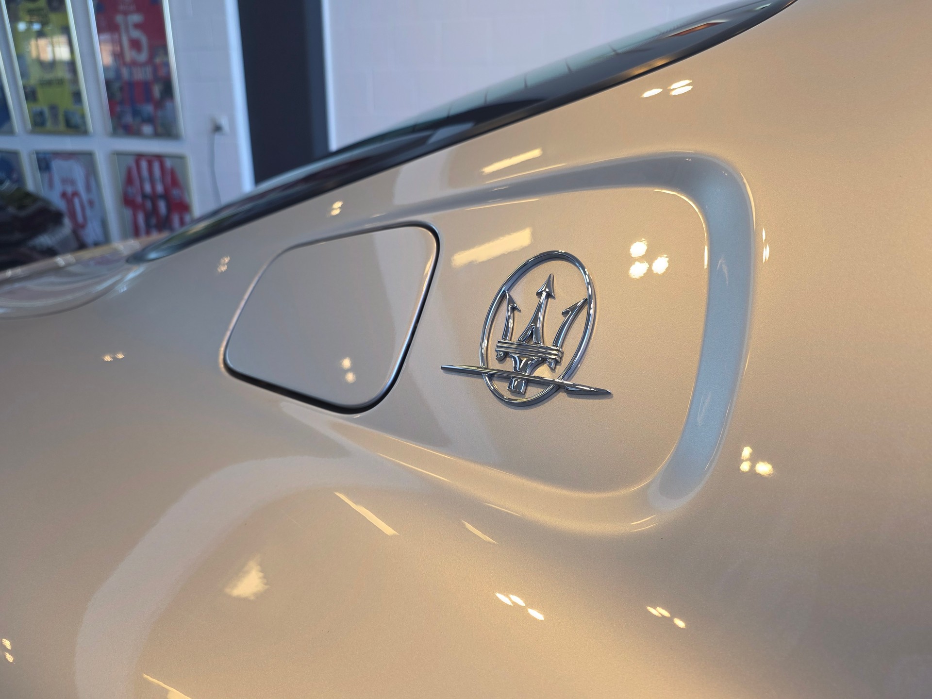 MASERATI 3200 GT-image-23