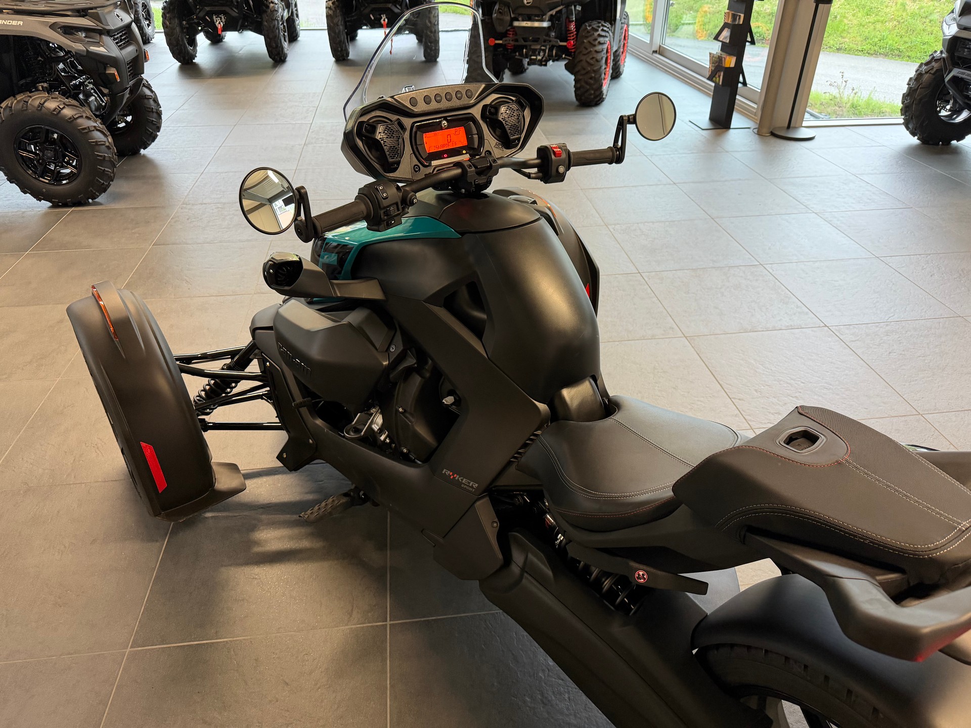 CAN-AM Ryker Ace 900 Sport-image-15