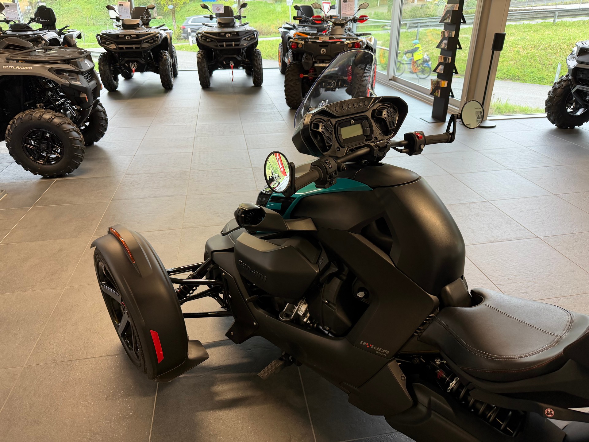 CAN-AM Ryker Ace 900 Sport-image-3