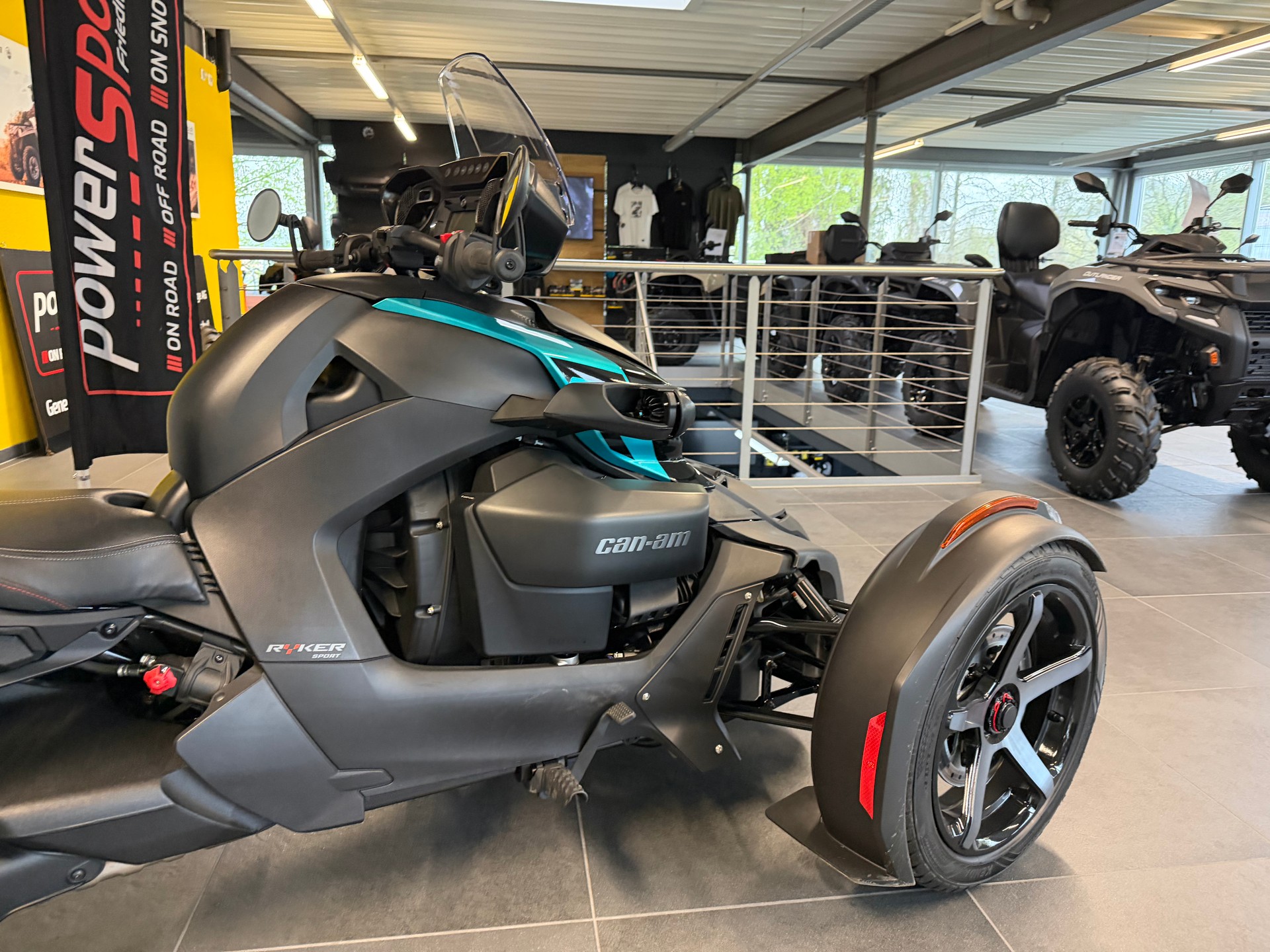 CAN-AM Ryker Ace 900 Sport-image-11