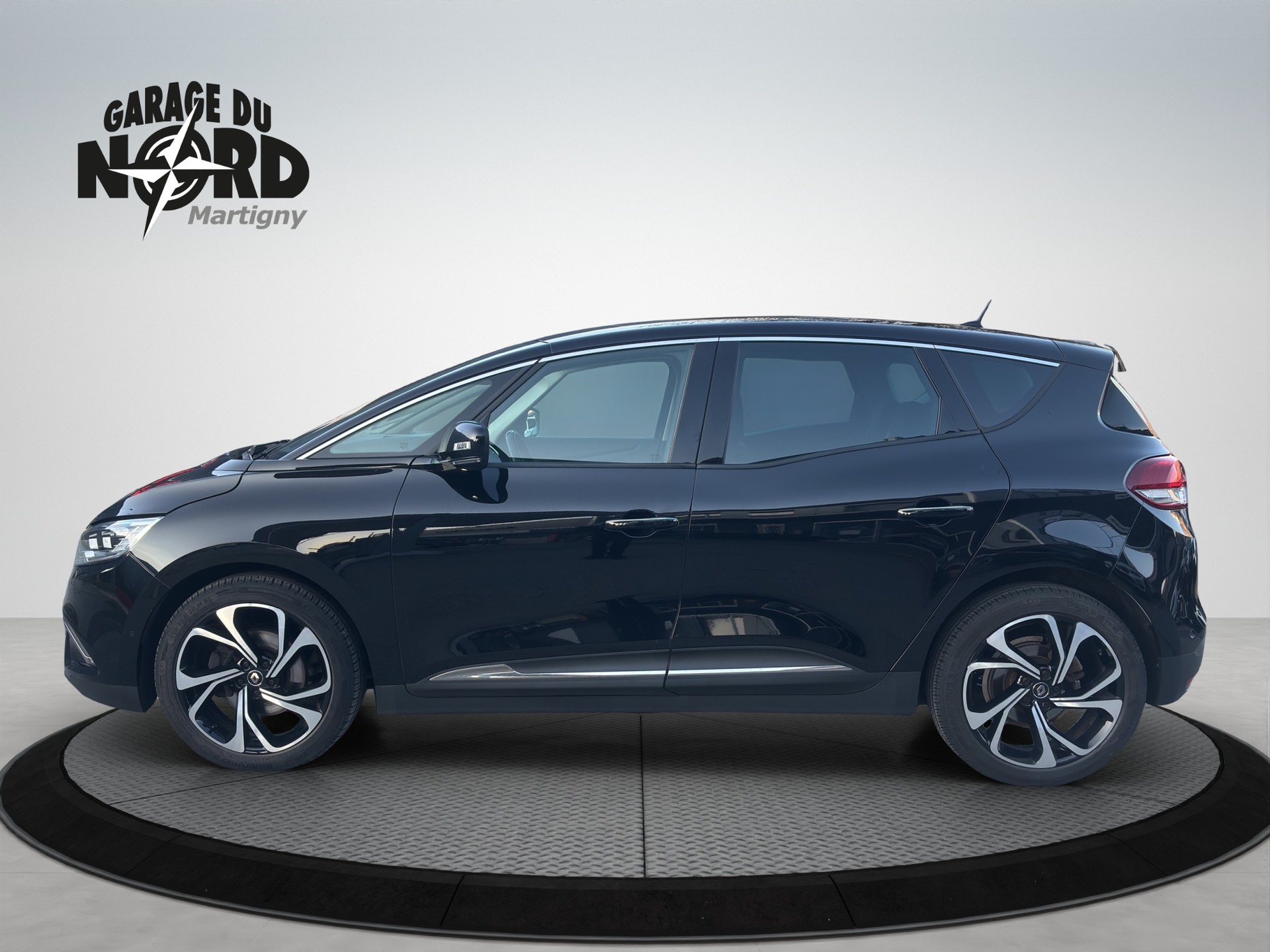 RENAULT Scénic 1.3 16V Turbo Intens-showroom-element-2
