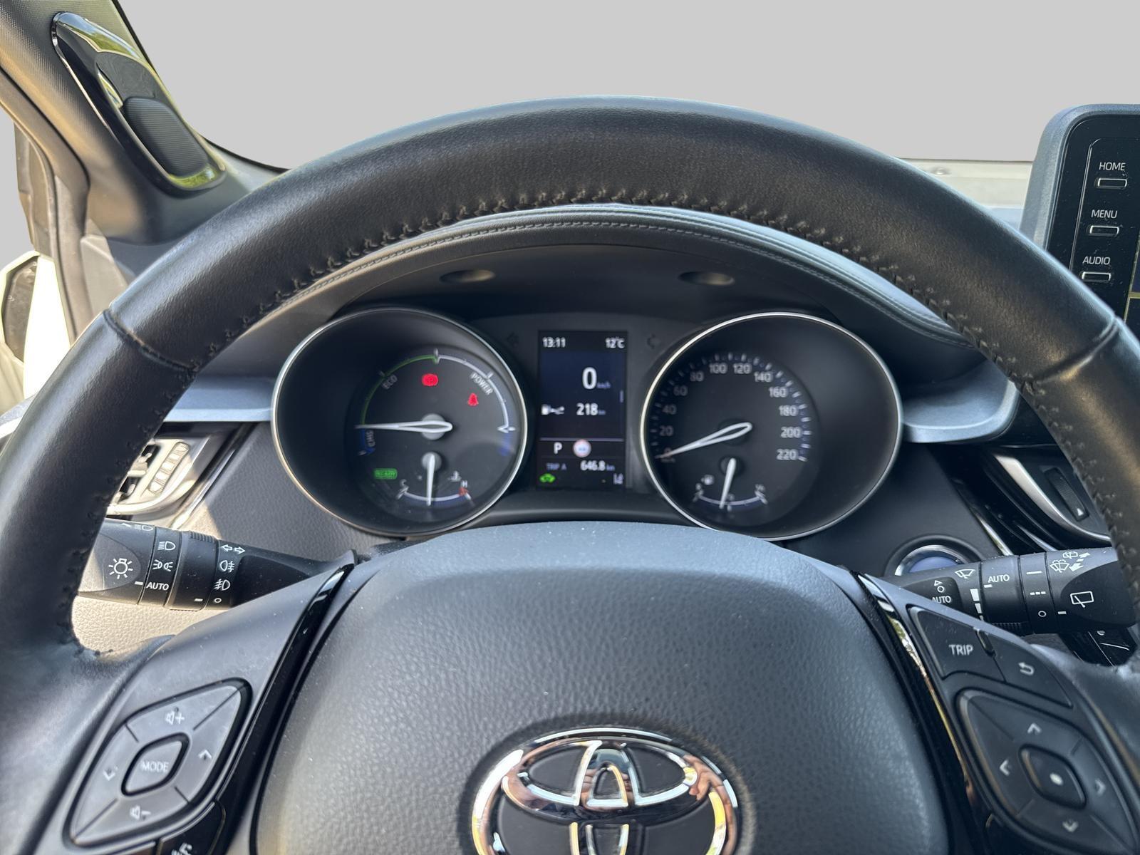 TOYOTA C-HR 2.0 HSD CVT Trend-image-5