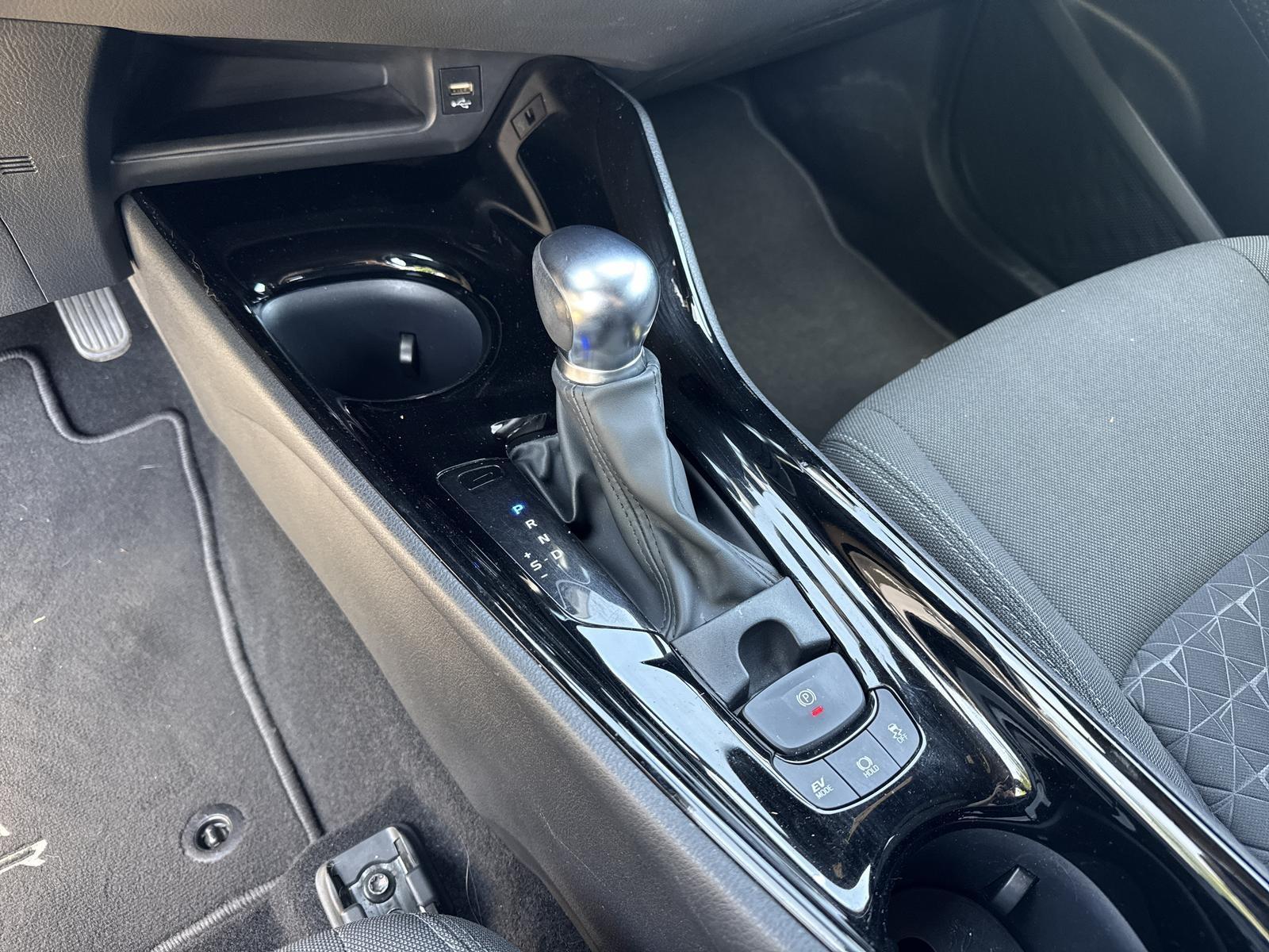TOYOTA C-HR 2.0 HSD CVT Trend-image-7