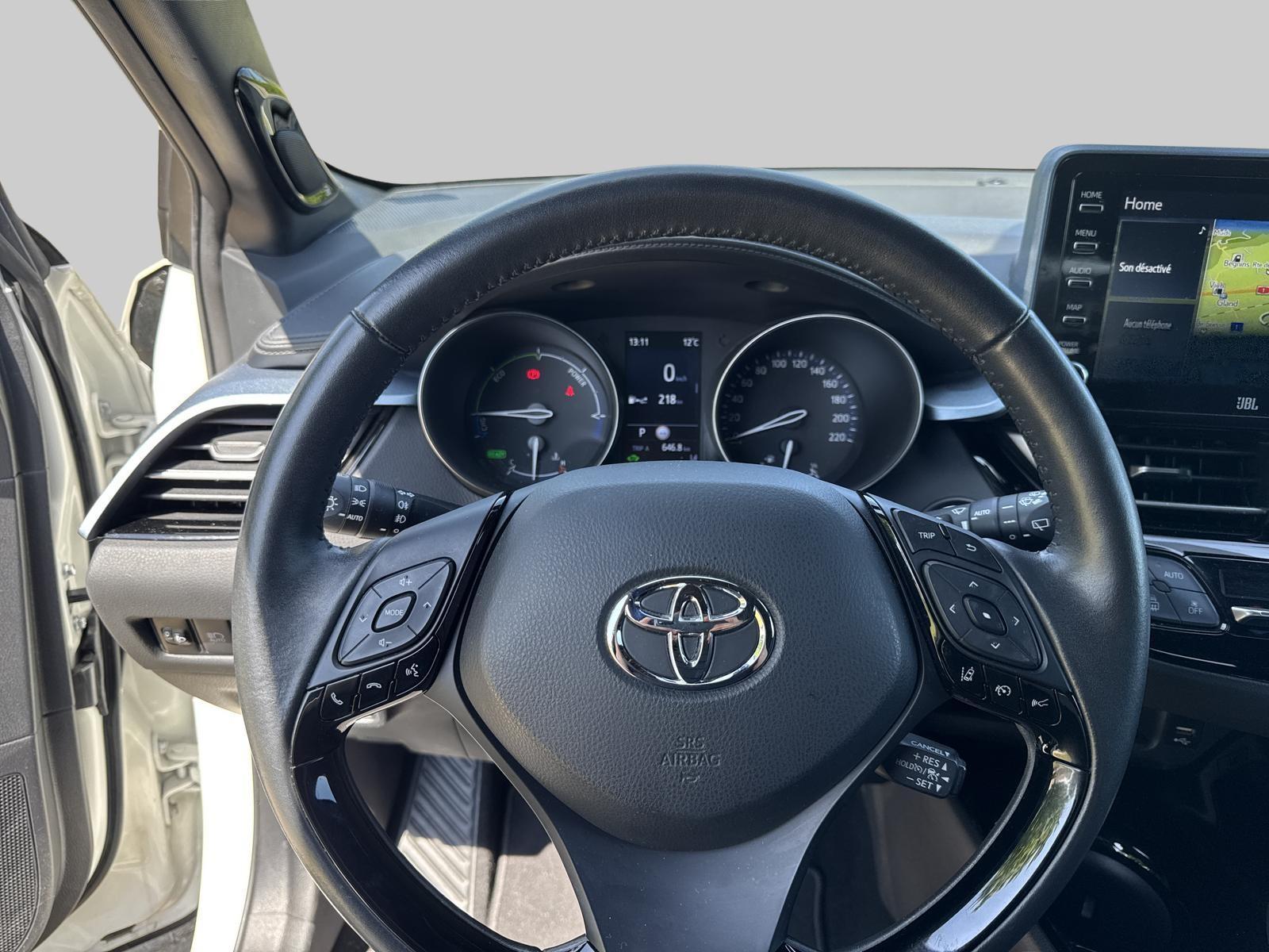 TOYOTA C-HR 2.0 HSD CVT Trend-image-4