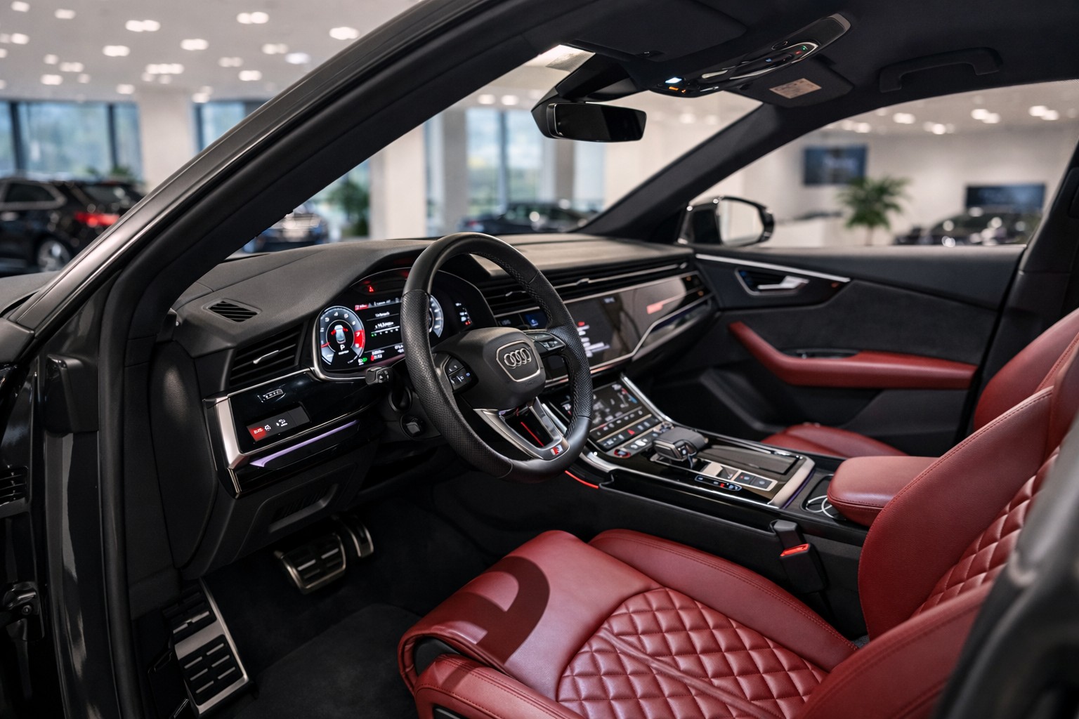 AUDI SQ8 TFSI quattro tiptronic-image-4