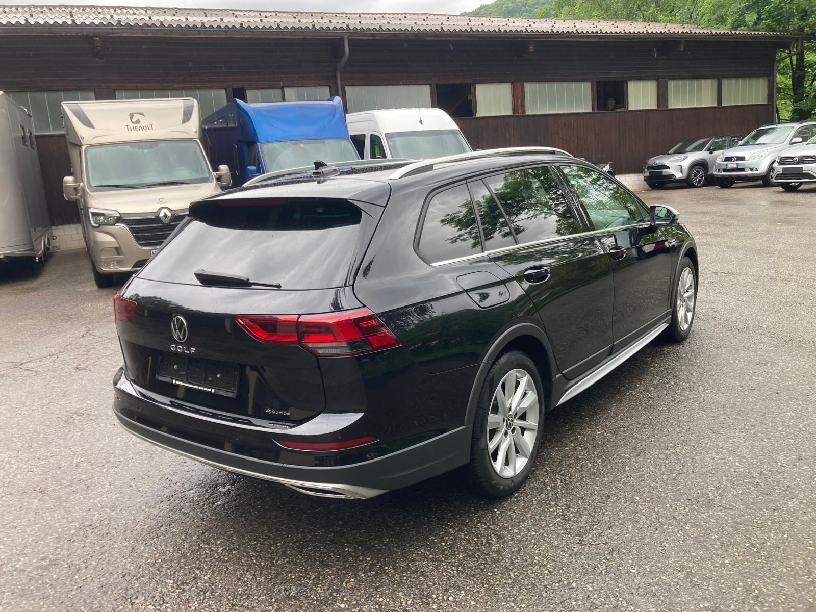 VW Golf 2.0 TSI Alltrack DSG 4Motion-image-6