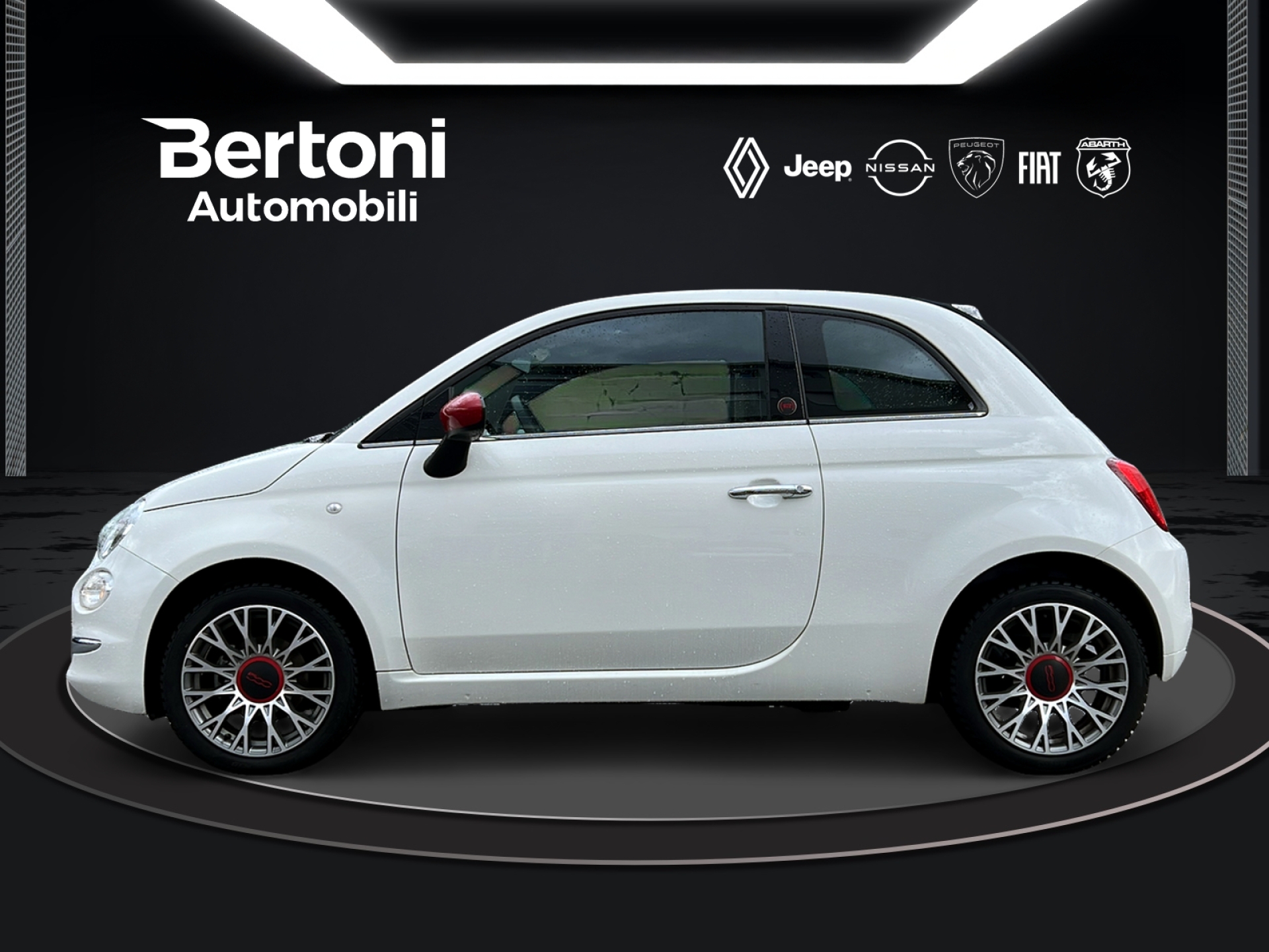 FIAT 500 C 1.0 Hybrid Red-showroom-element-2