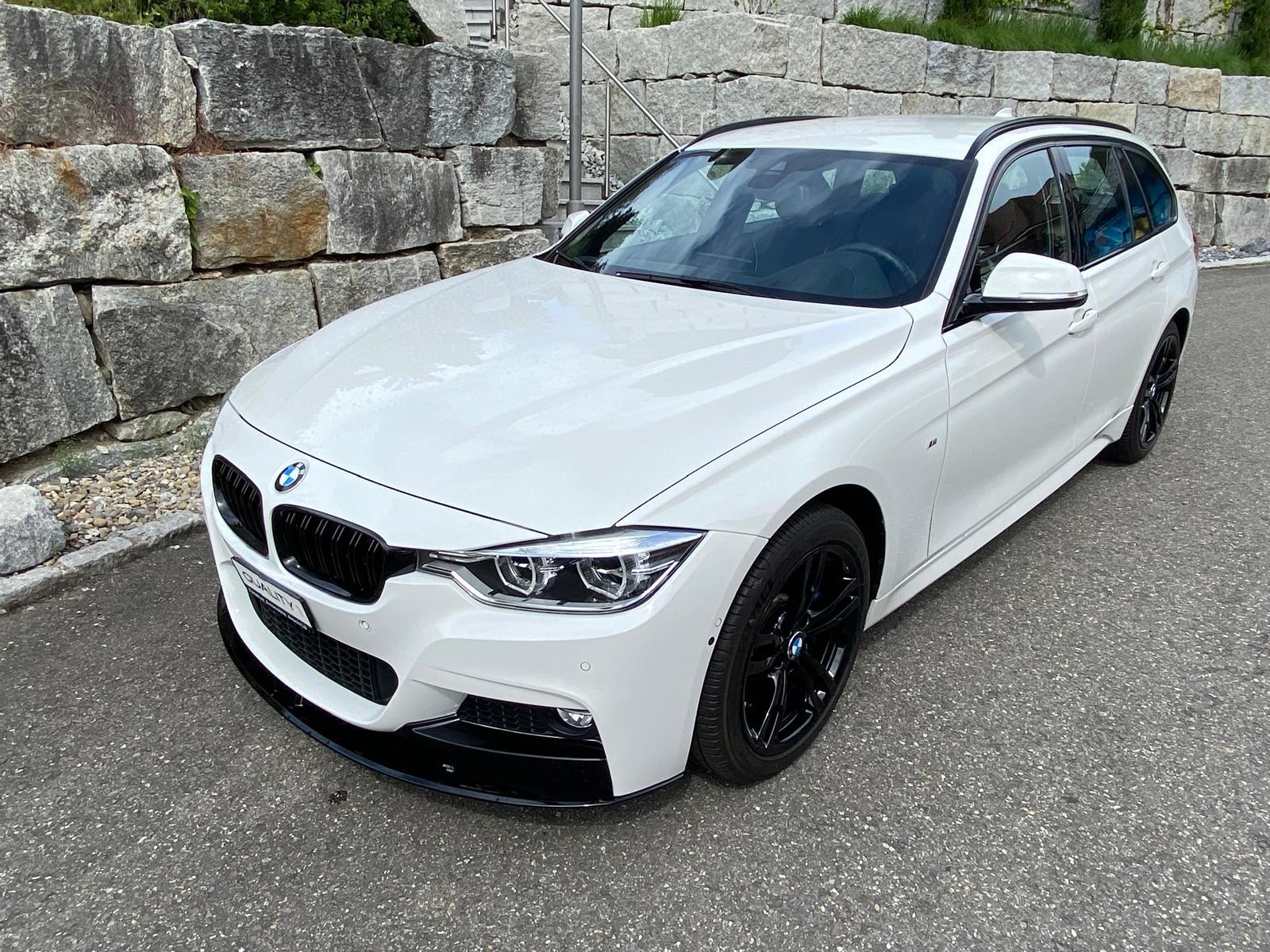 BMW 330i xDrive Touring M Sport Steptronic