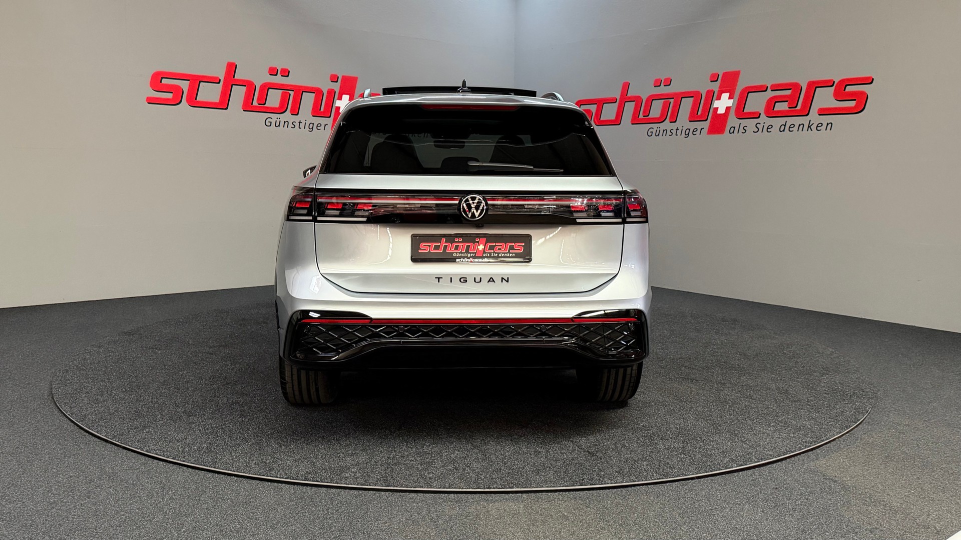VW Tiguan 2.0 TSI DSG R-Line 4Motion-image-5