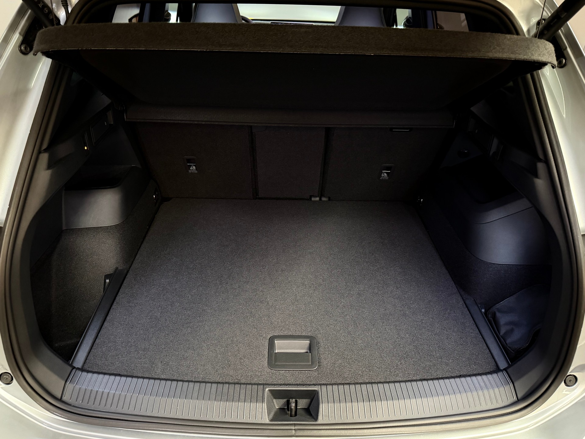 VW Tiguan 2.0 TSI DSG R-Line 4Motion-image-11