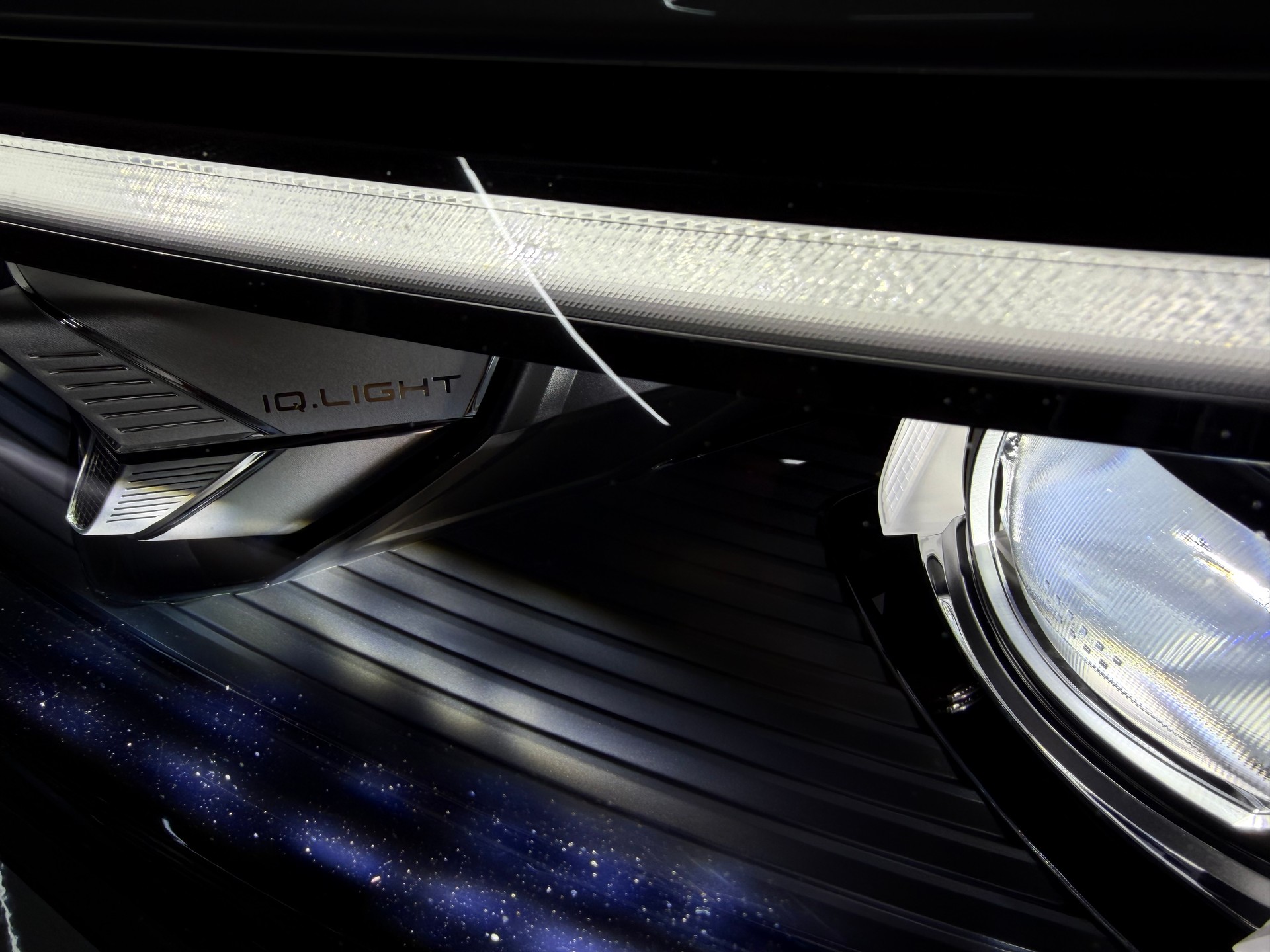 VW Tiguan 2.0 TSI DSG R-Line 4Motion-image-24