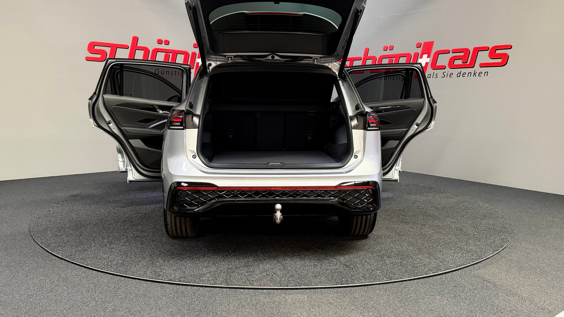 VW Tiguan 2.0 TSI DSG R-Line 4Motion-image-6