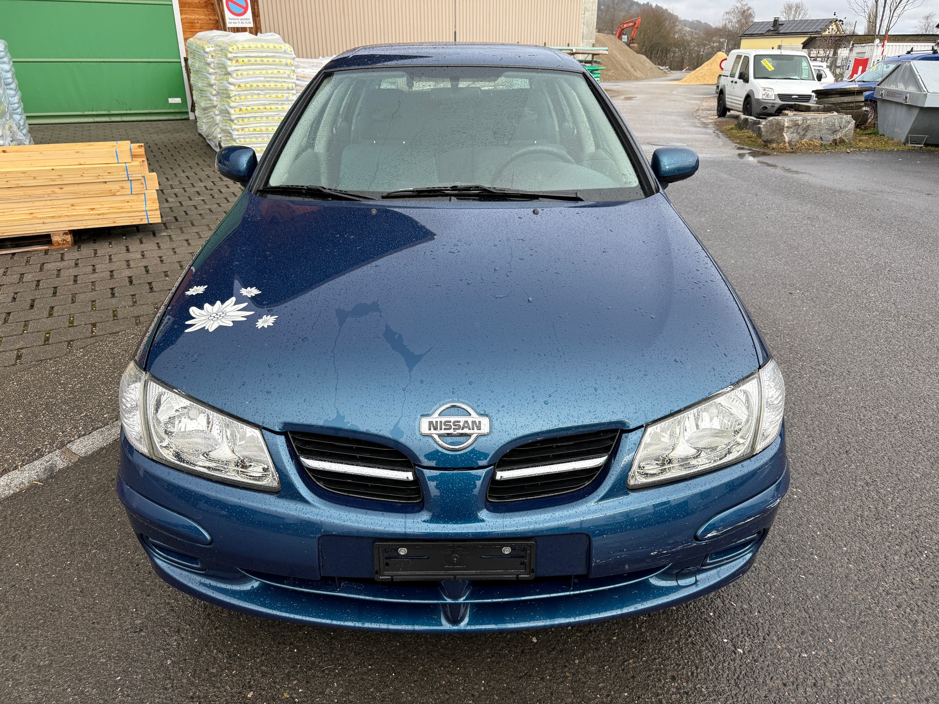 NISSAN Almera 1.8 16V Comfort