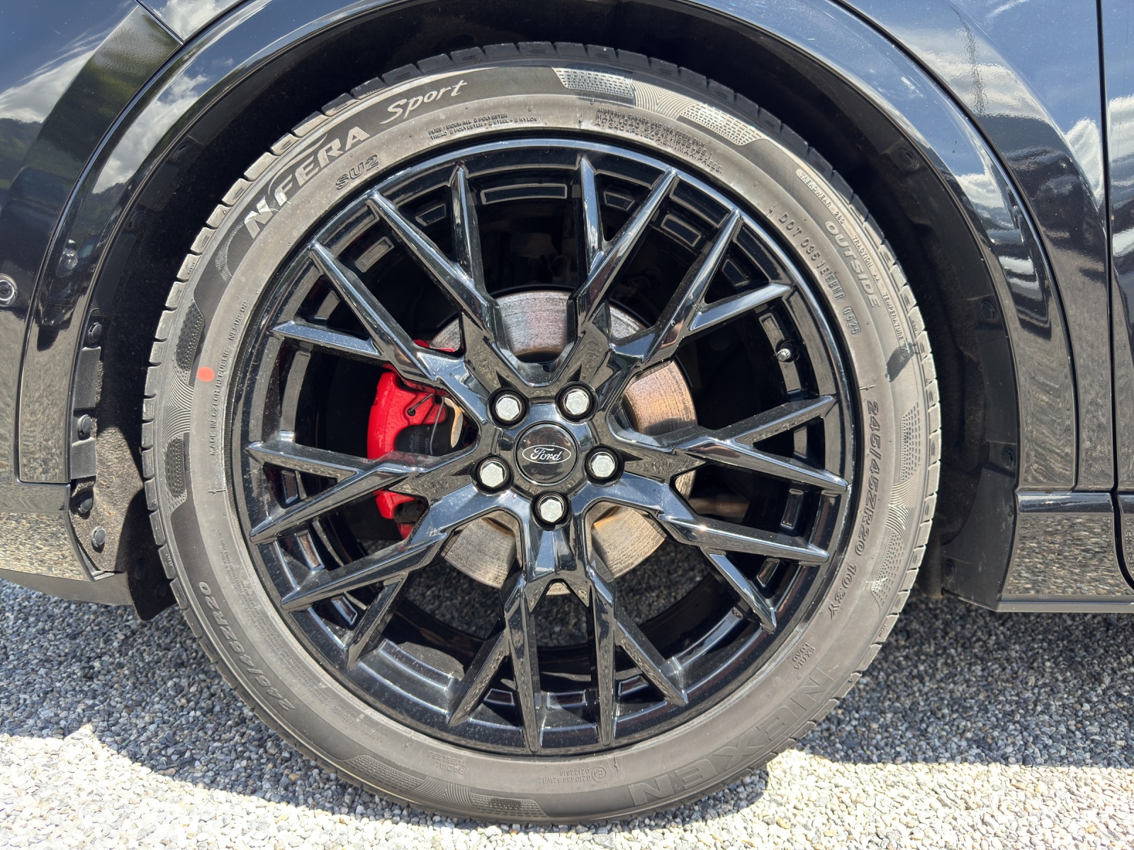 FORD Kuga 2.5 Hybrid ST-Line X 4x4 Black Edition-image-17