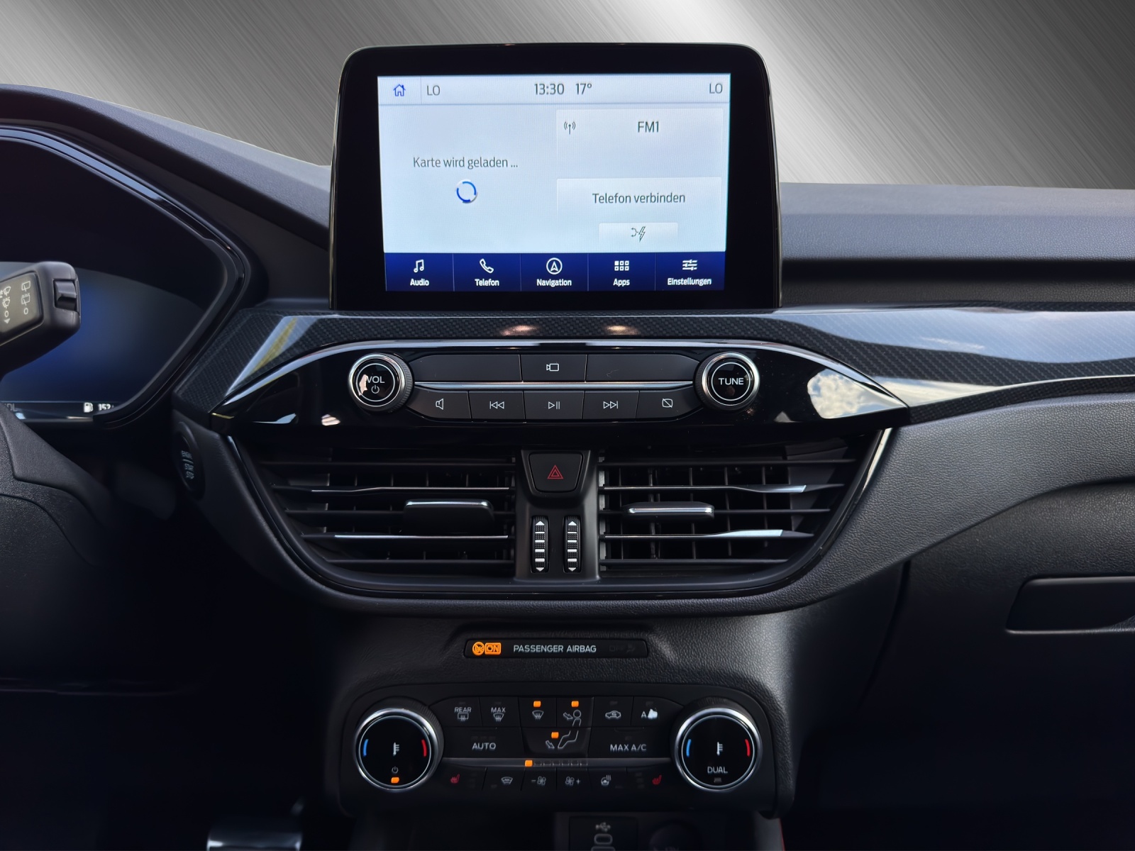 FORD Kuga 2.5 Hybrid ST-Line X 4x4 Black Edition-image-12