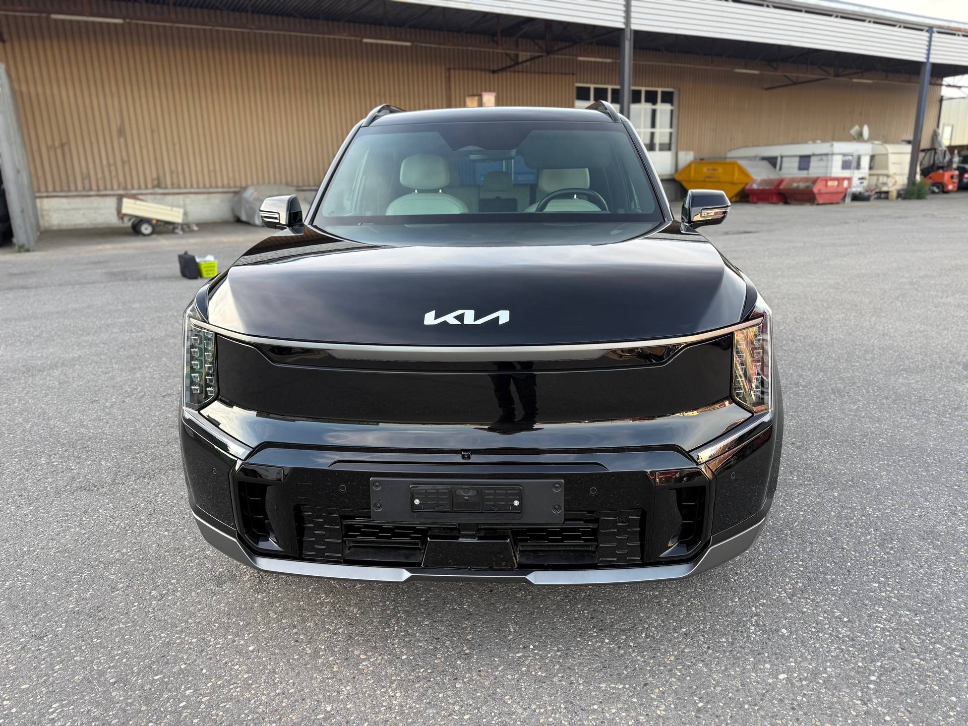 KIA 99.8 kWh GT-Line 4x4-image-2