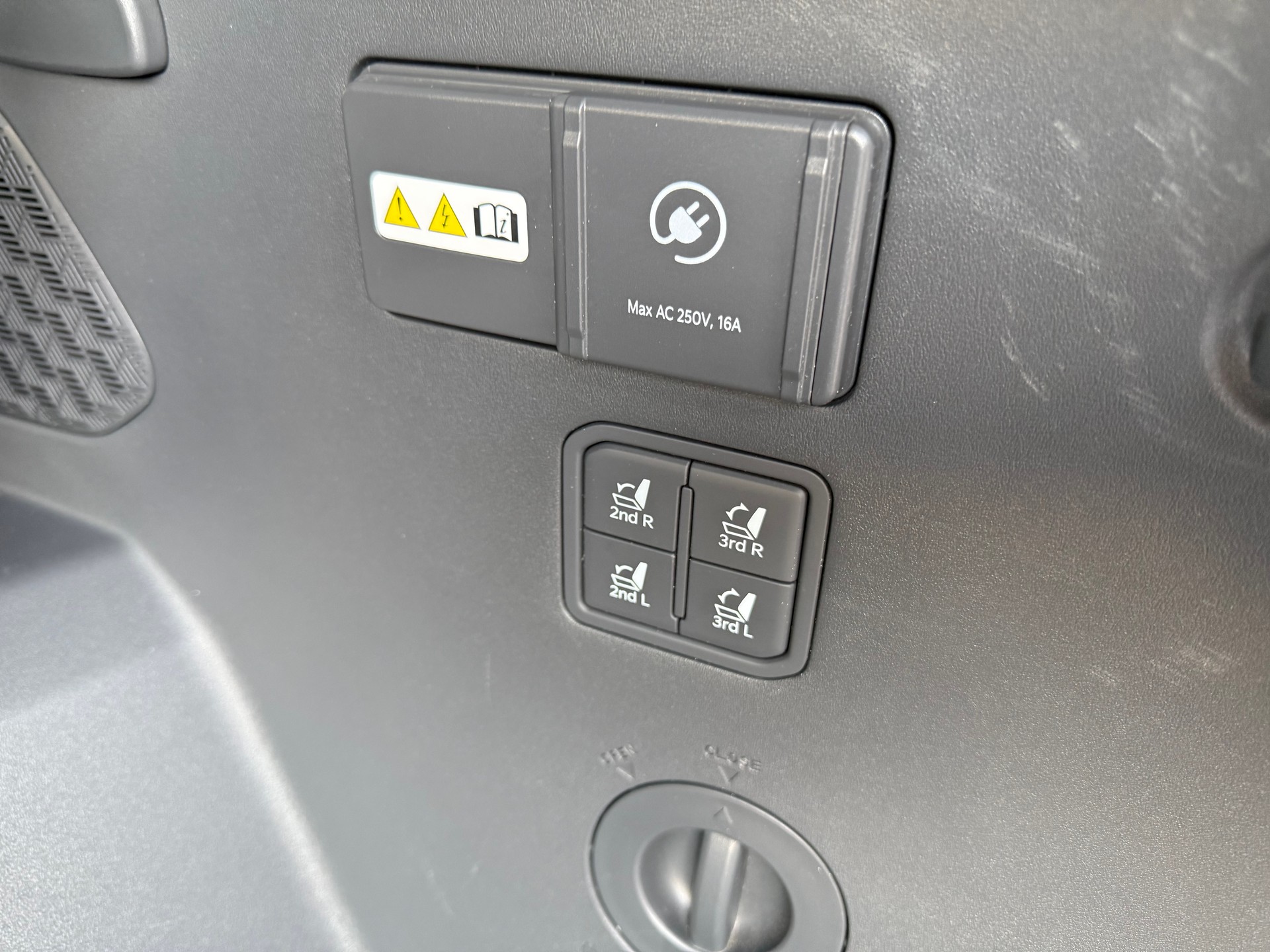 KIA 99.8 kWh GT-Line 4x4-image-18