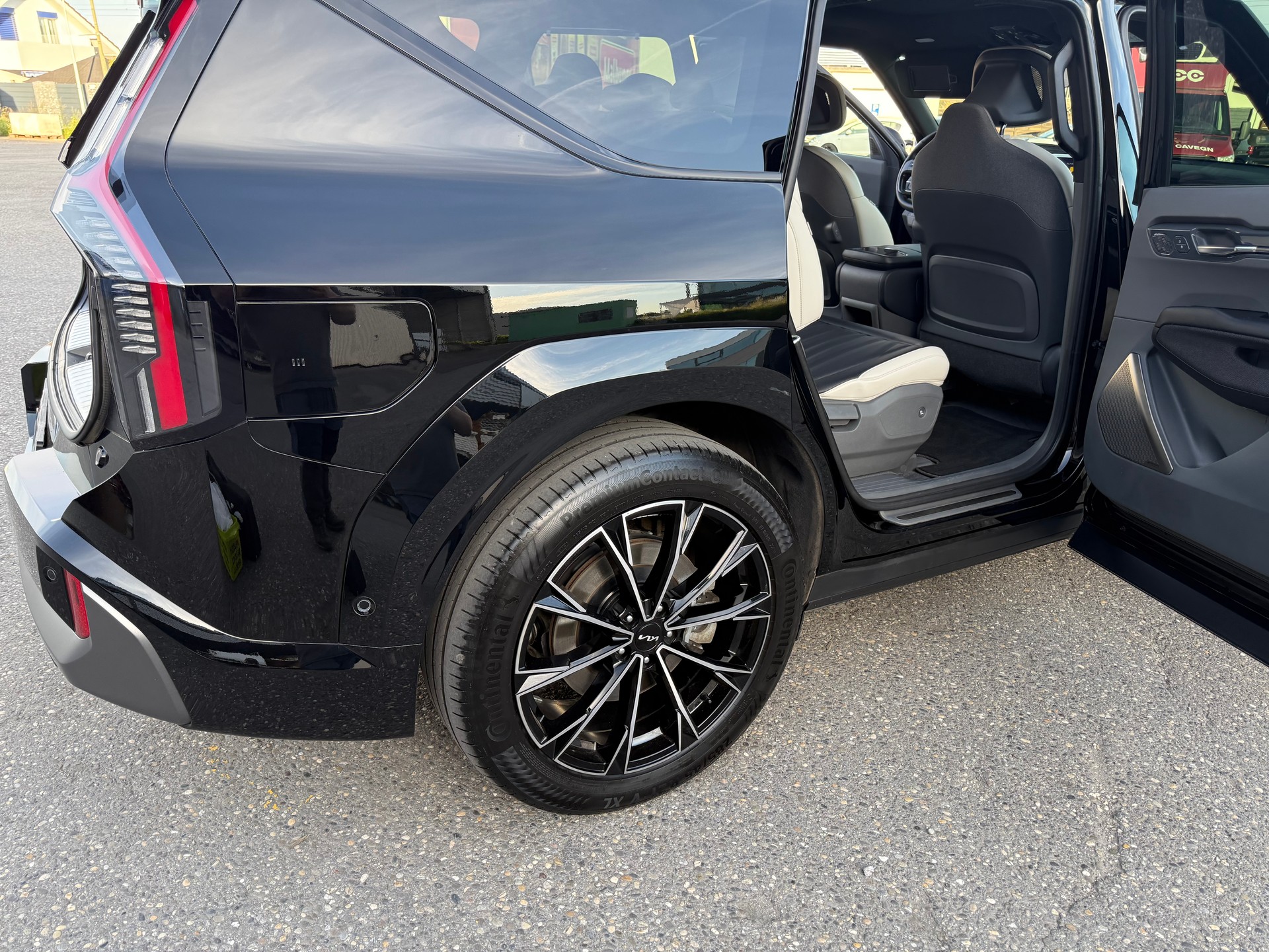 KIA 99.8 kWh GT-Line 4x4-image-6