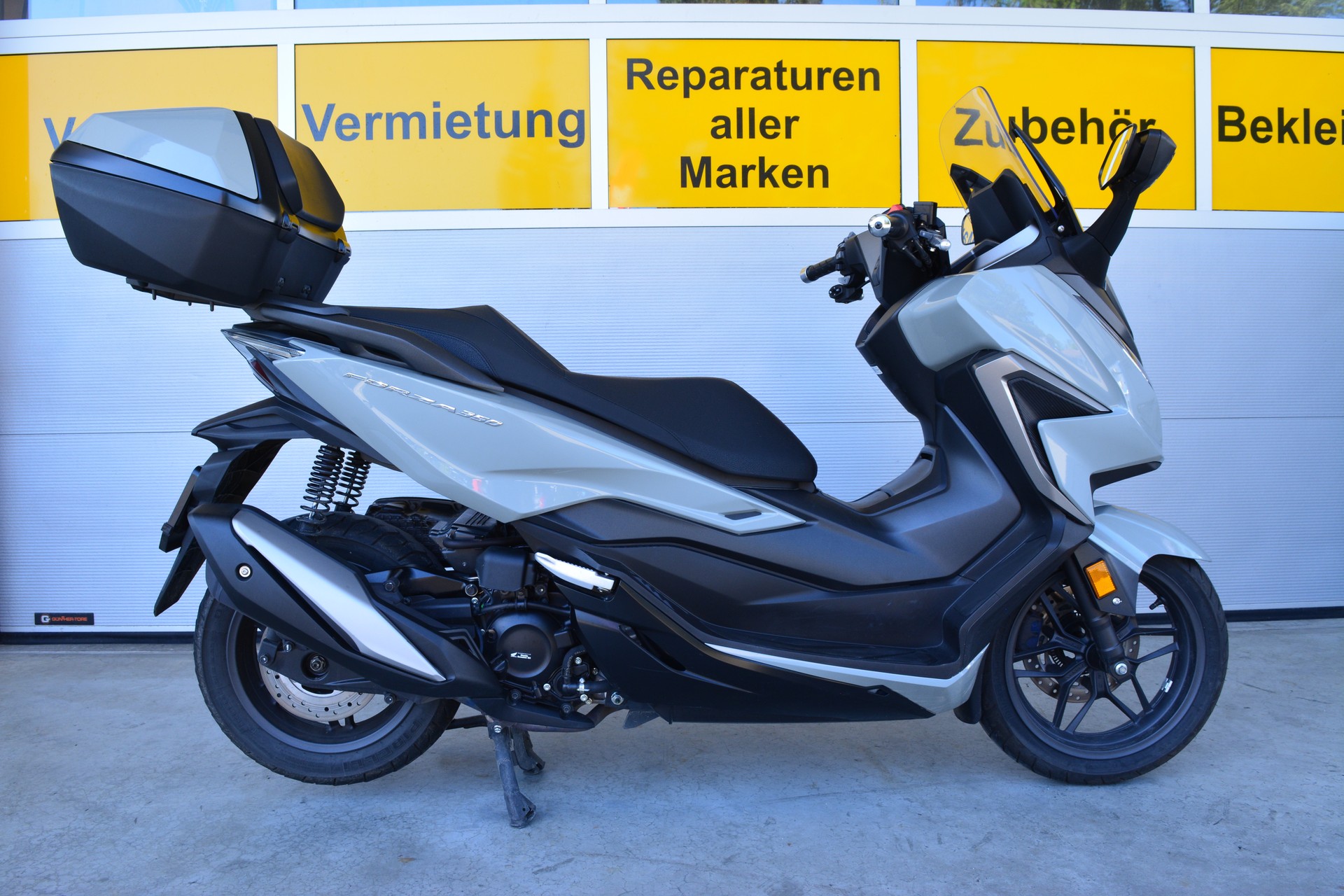 HONDA NSS 350 Smart Top Box-image-3