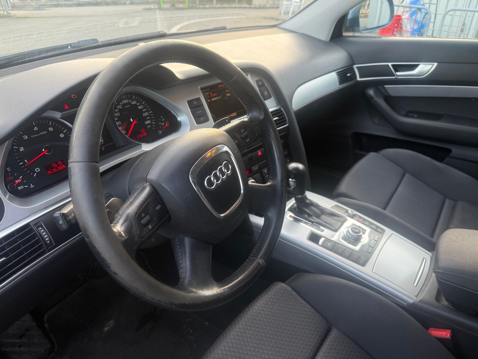 AUDI A6 Avant 2.8 V6 FSI multitronic-image-9