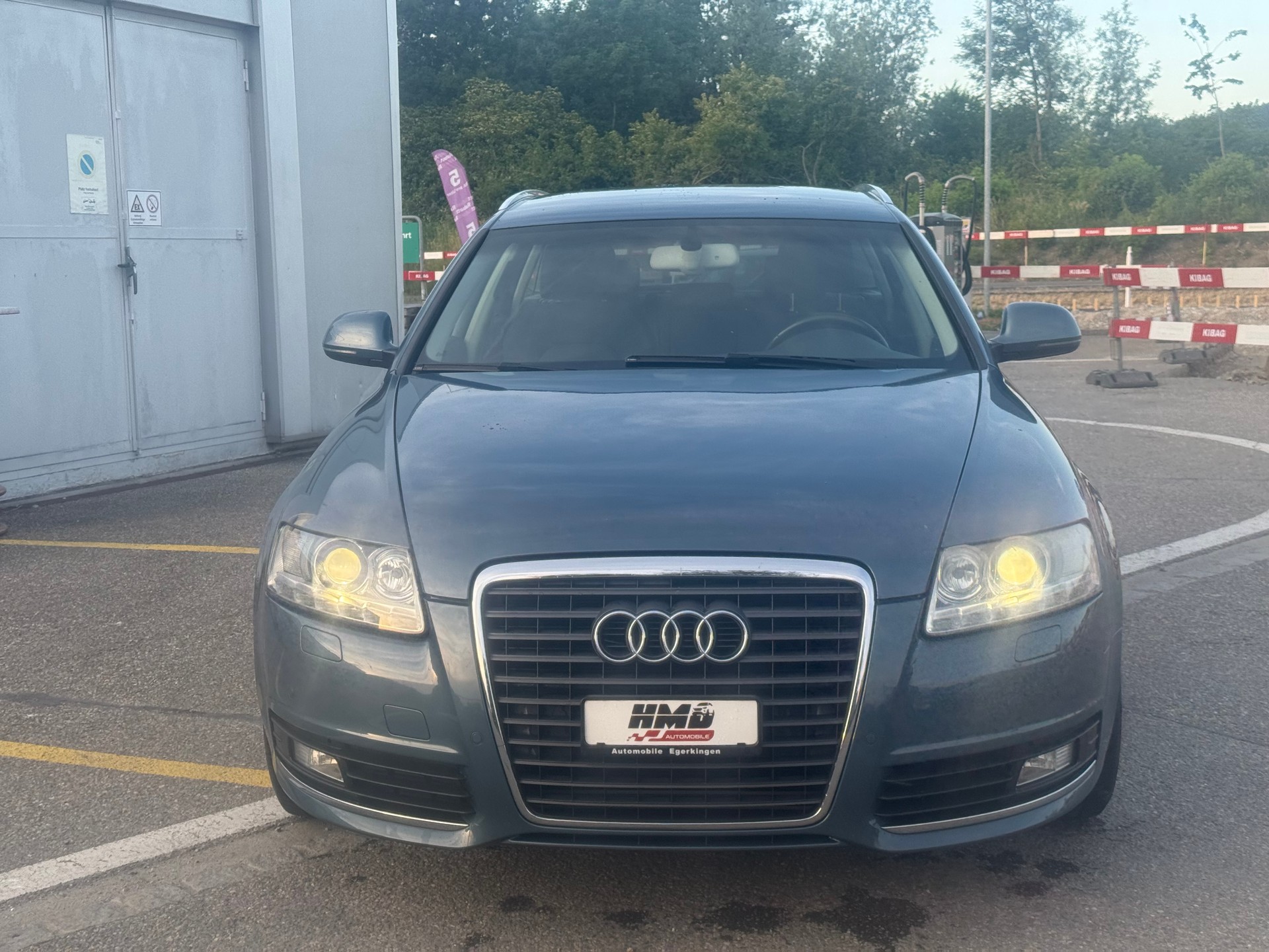 AUDI A6 Avant 2.8 V6 FSI multitronic-image-1